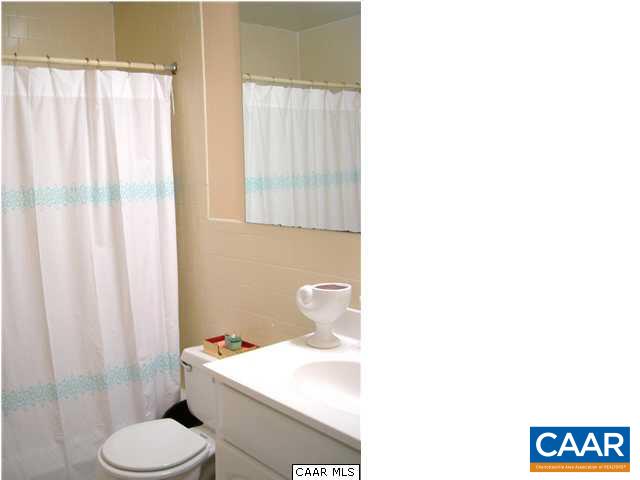 144 HESSIAN HILLS CIR Unit: 1
