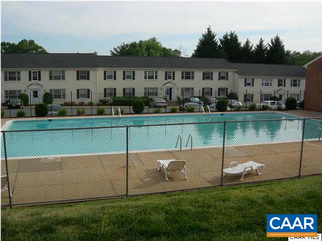 144 HESSIAN HILLS CIR Unit: 1