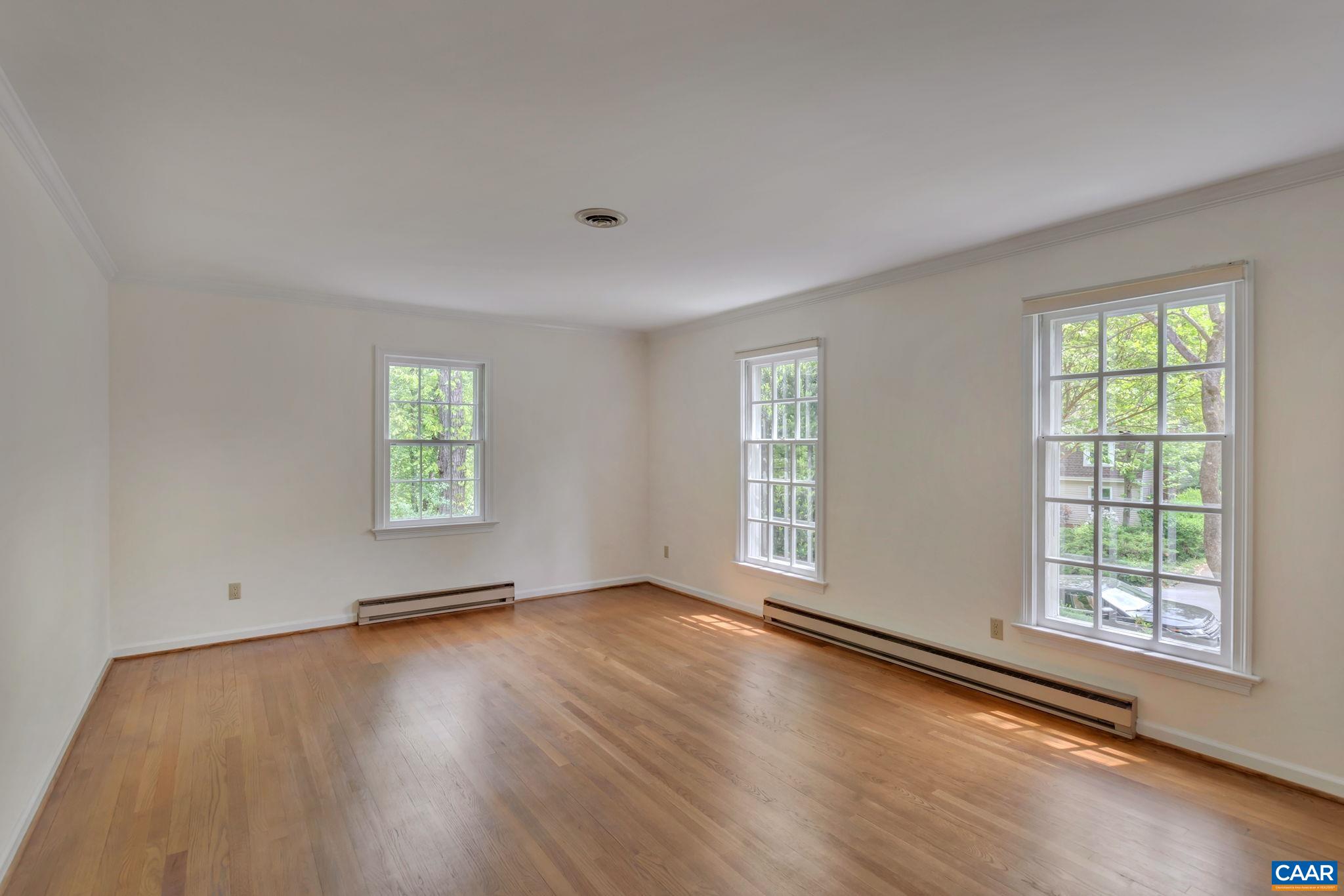 309 WESTMINSTER RD