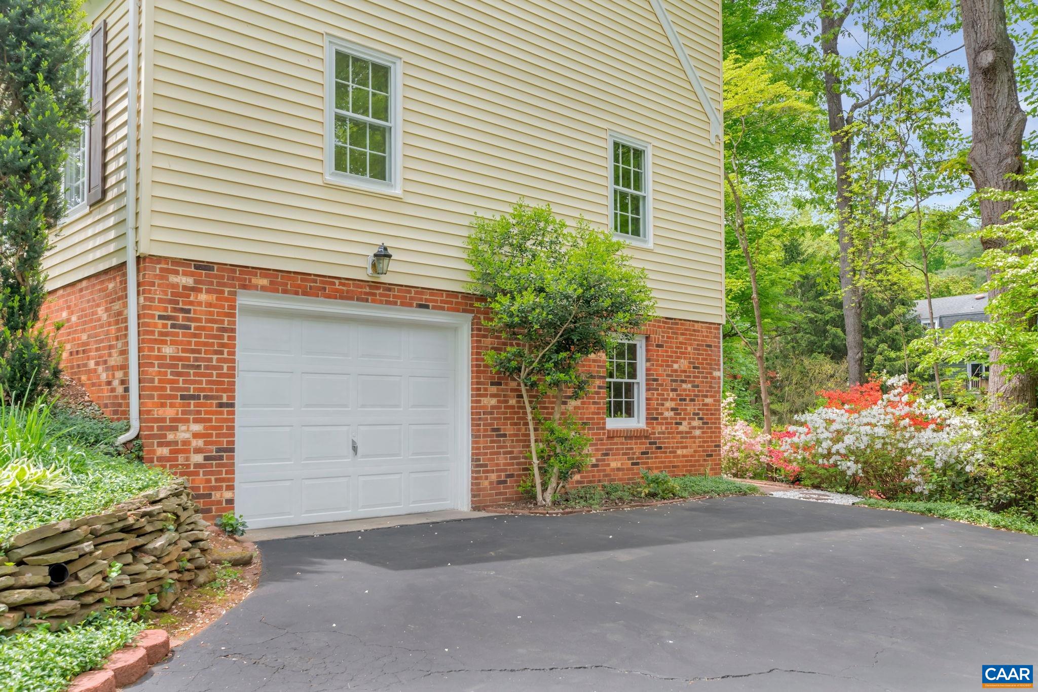 309 WESTMINSTER RD