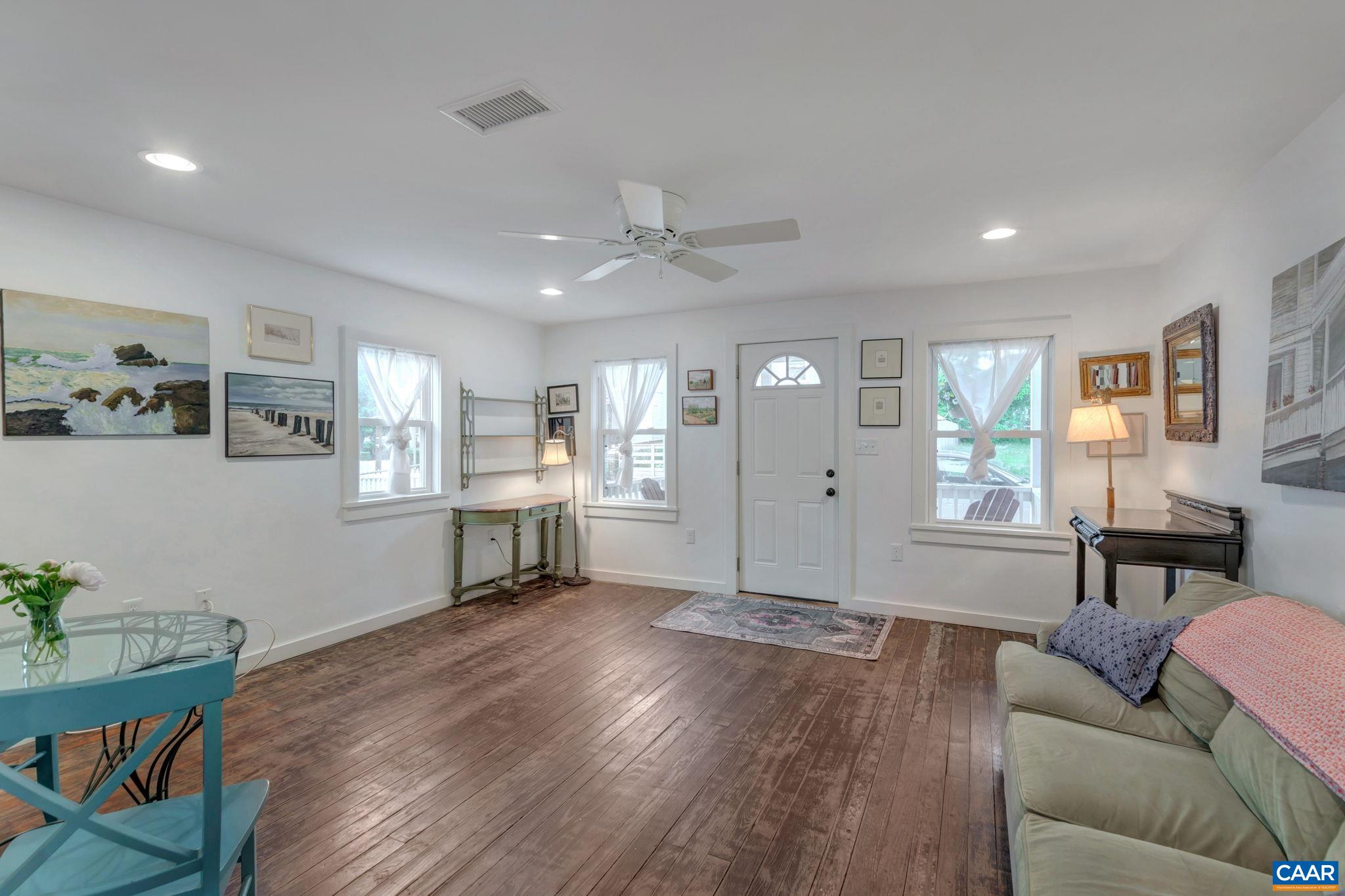 326 NW 10 1/2 ST