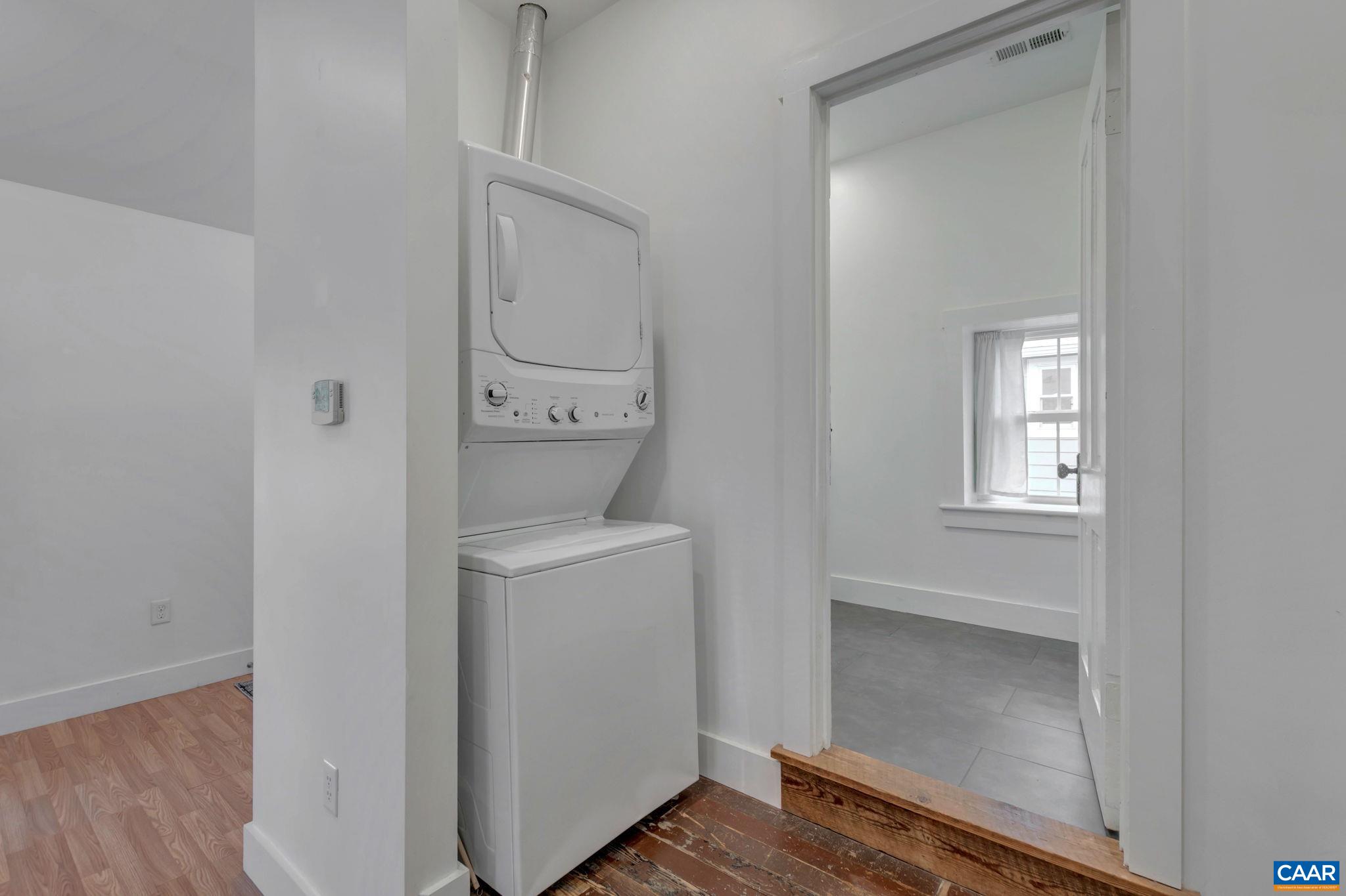 326 NW 10 1/2 ST