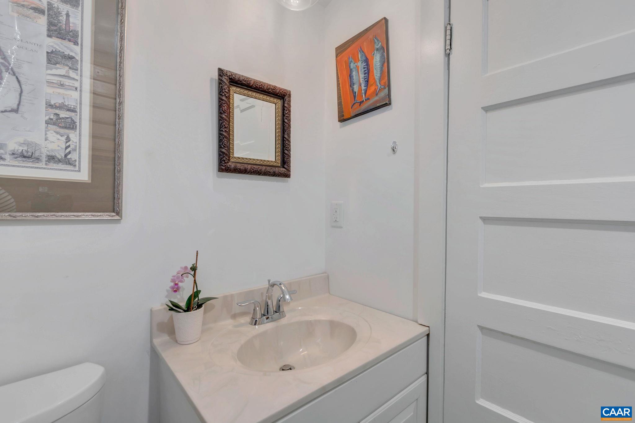 326 NW 10 1/2 ST