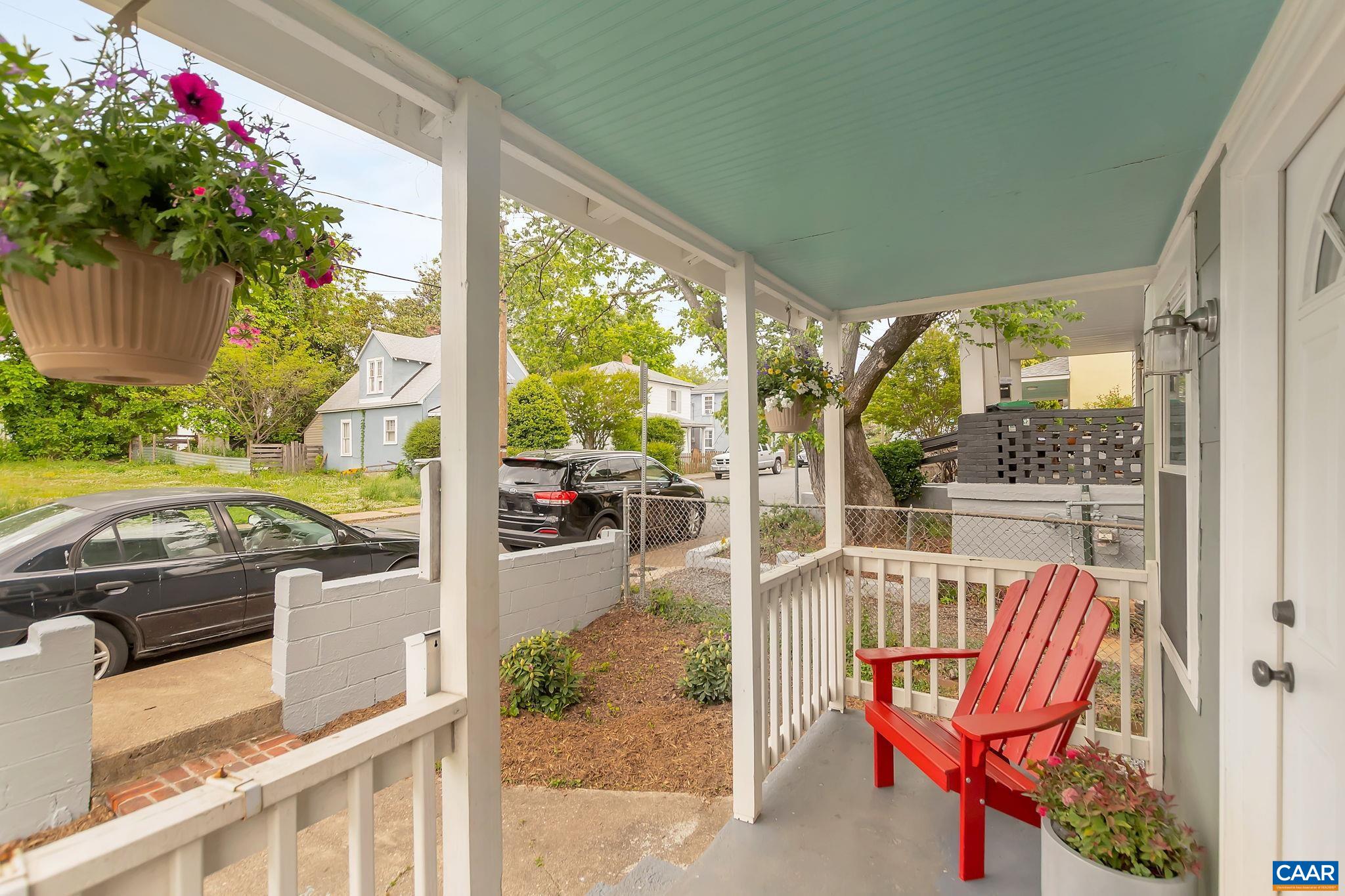 326 NW 10 1/2 ST