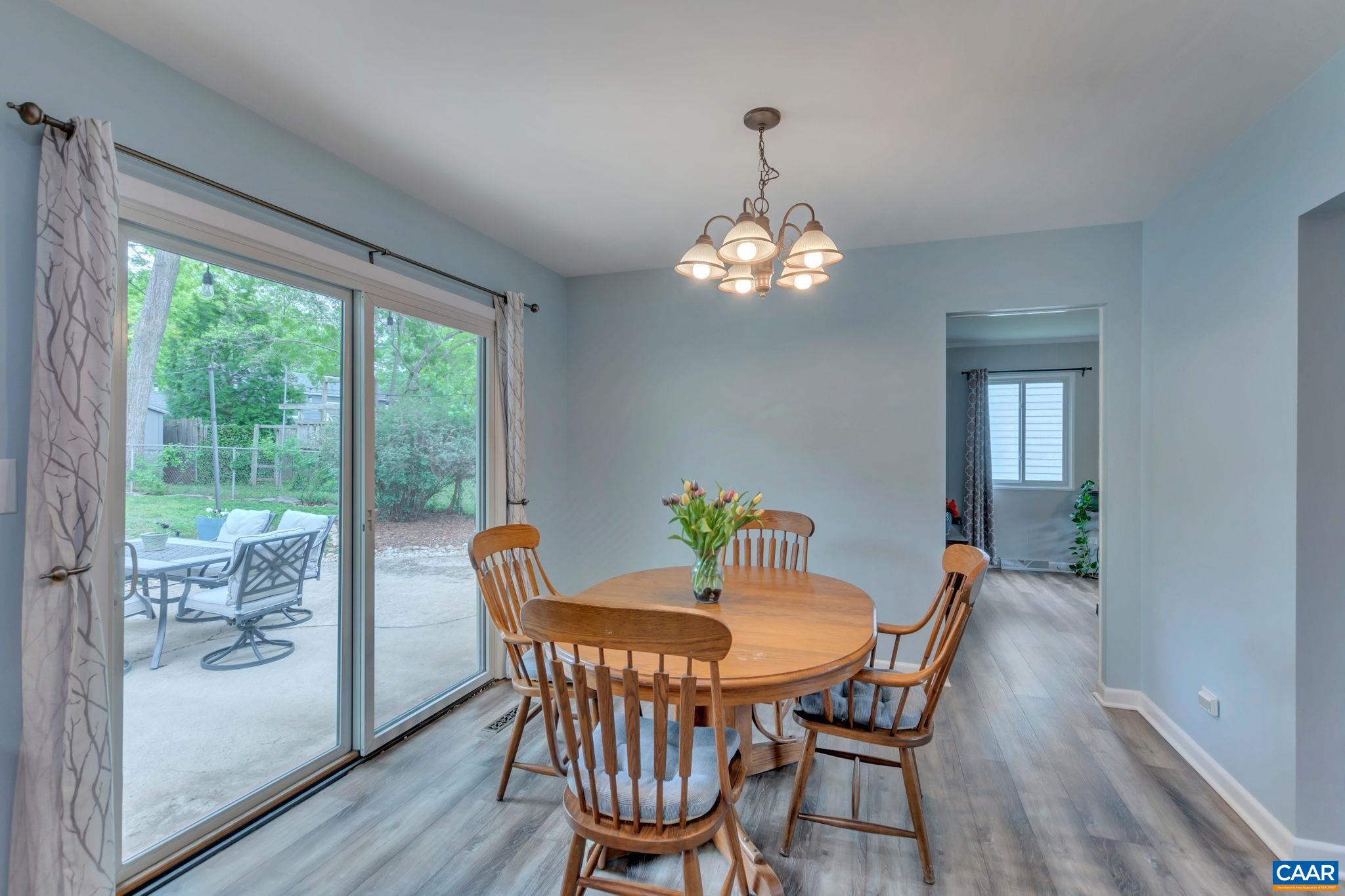 713 VILLAGE RD