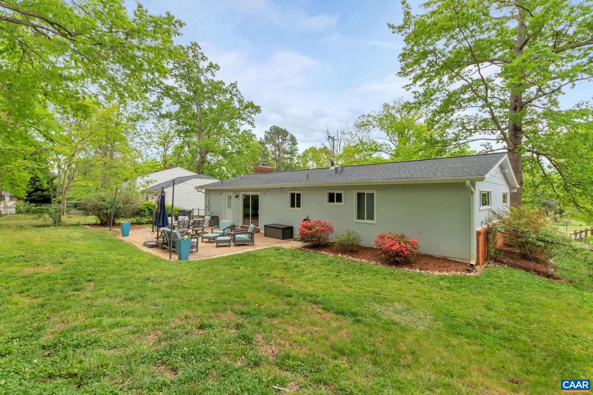713 VILLAGE RD