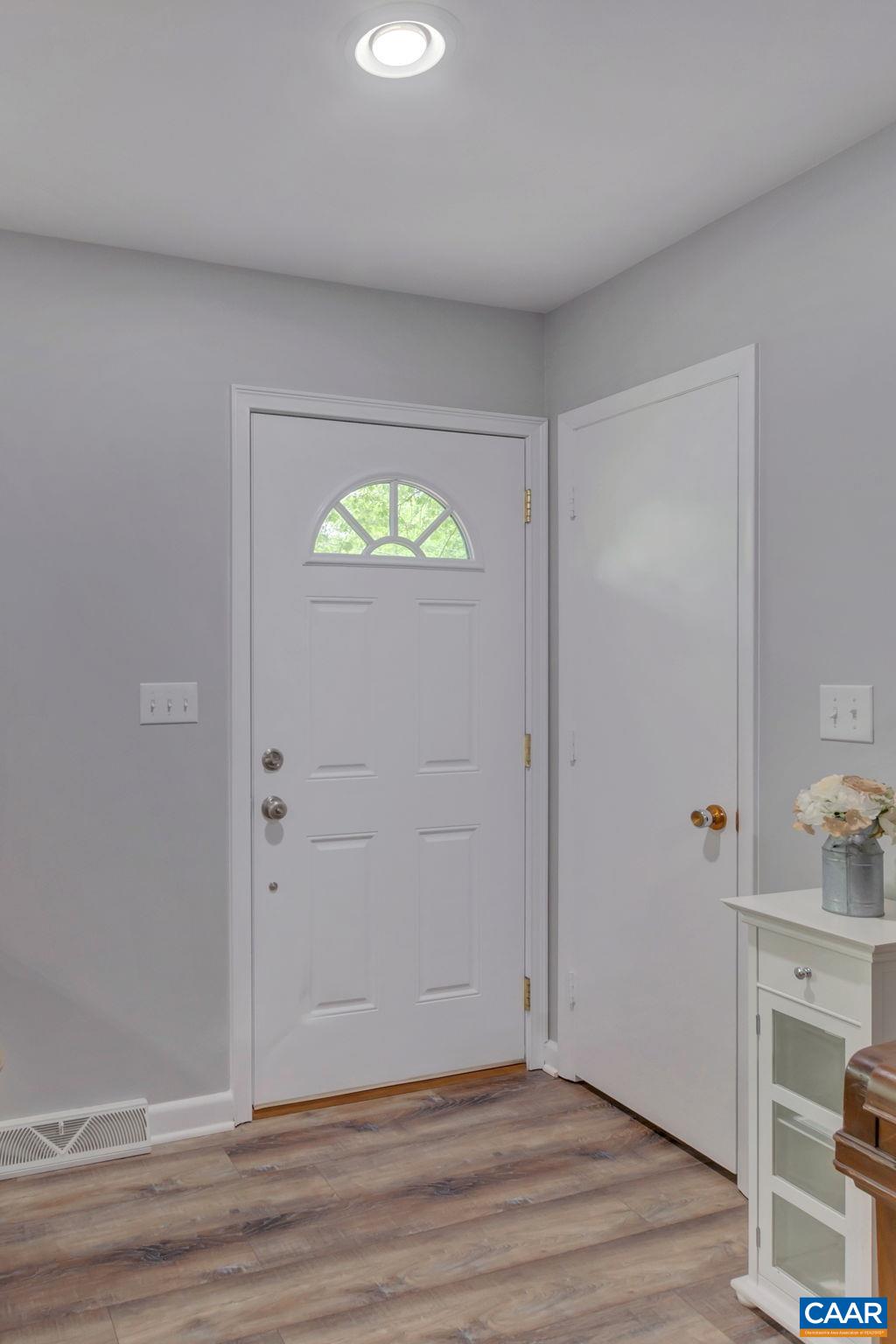 713 VILLAGE RD
