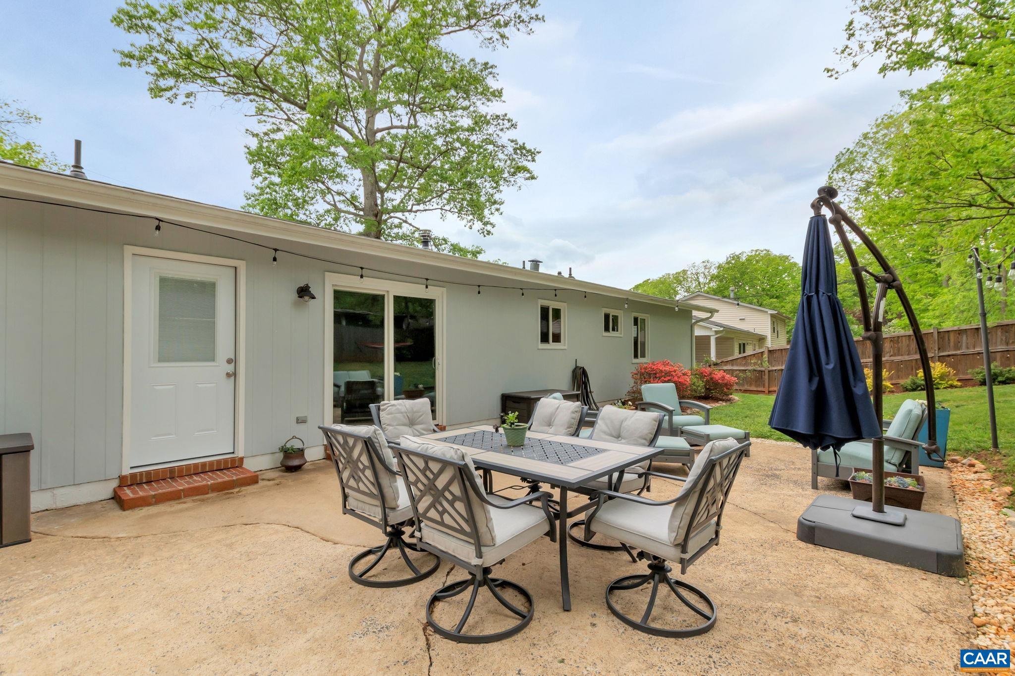713 VILLAGE RD