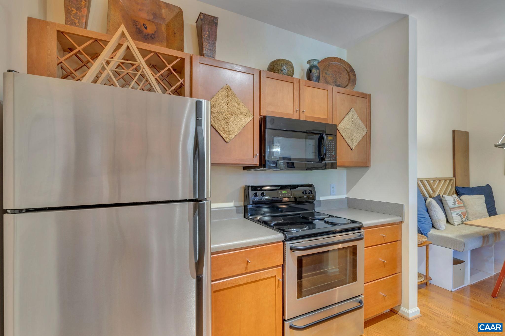 760 WALKER SQ Unit: 3A