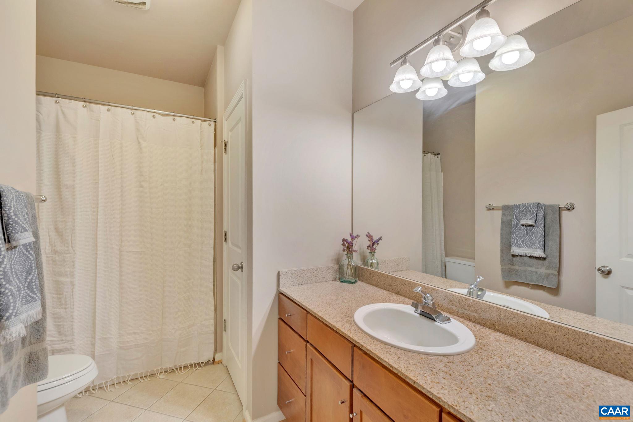 760 WALKER SQ Unit: 3A