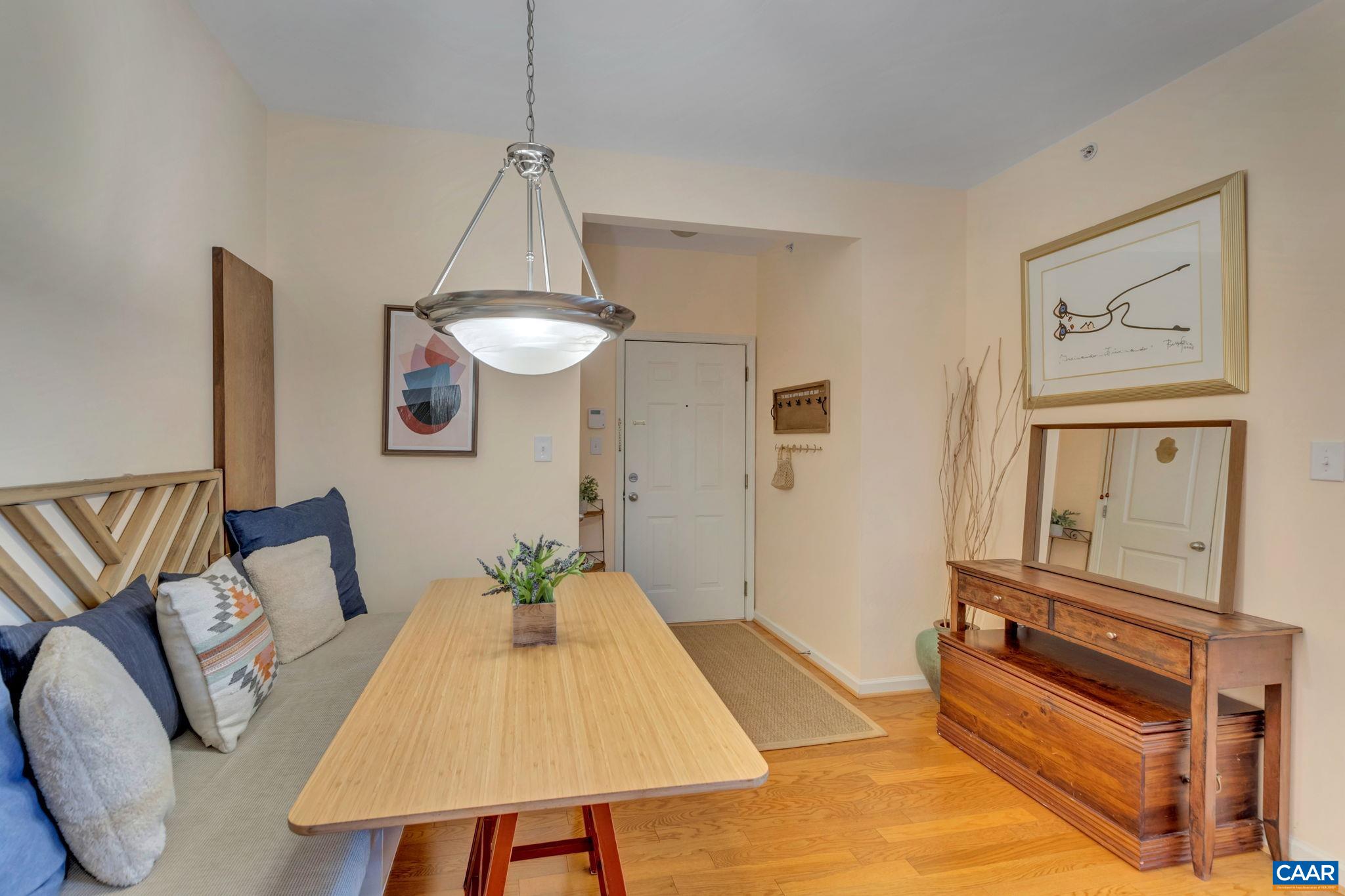 760 WALKER SQ Unit: 3A