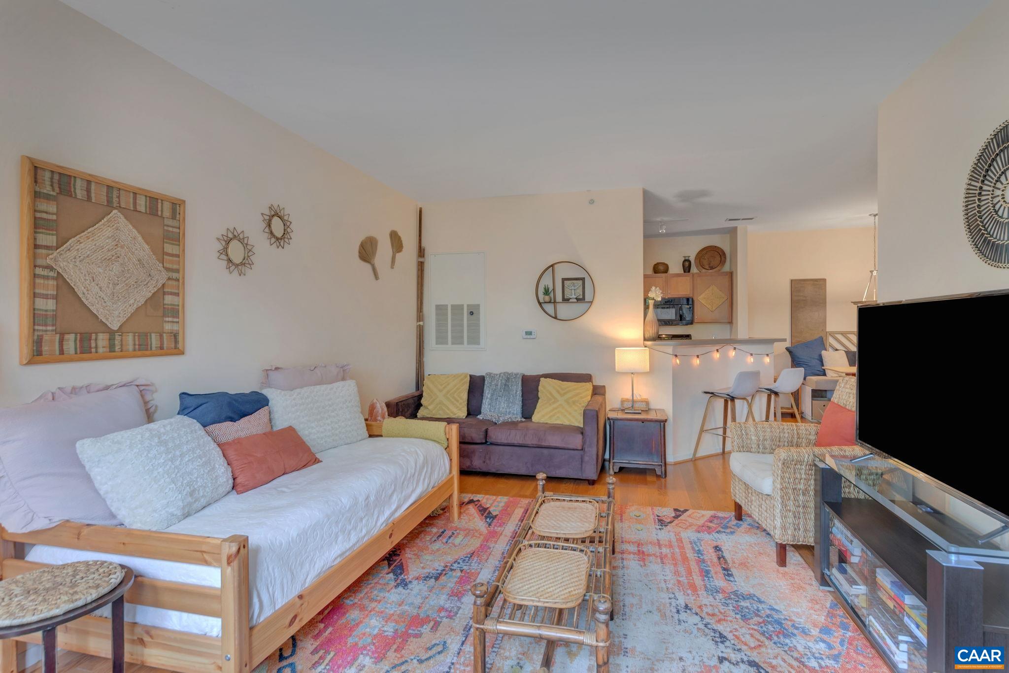 760 WALKER SQ Unit: 3A
