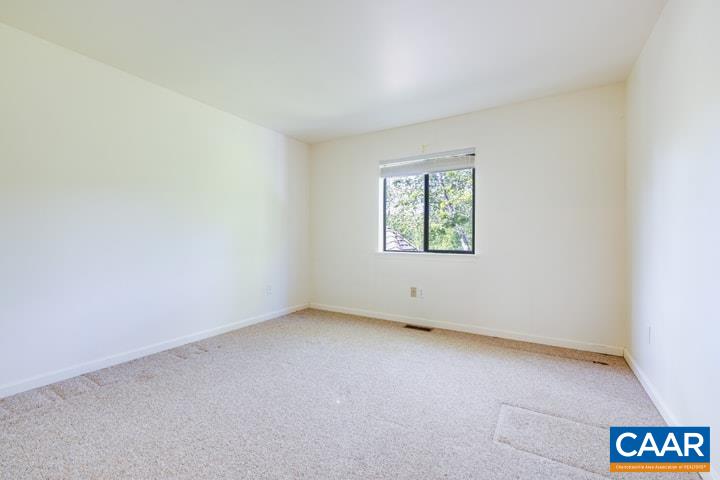 998 AMBER RIDGE RD