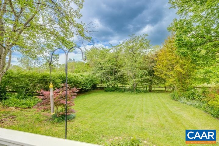 998 AMBER RIDGE RD