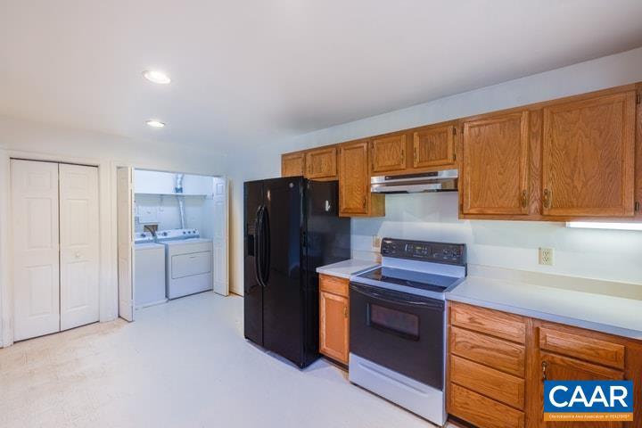 998 AMBER RIDGE RD