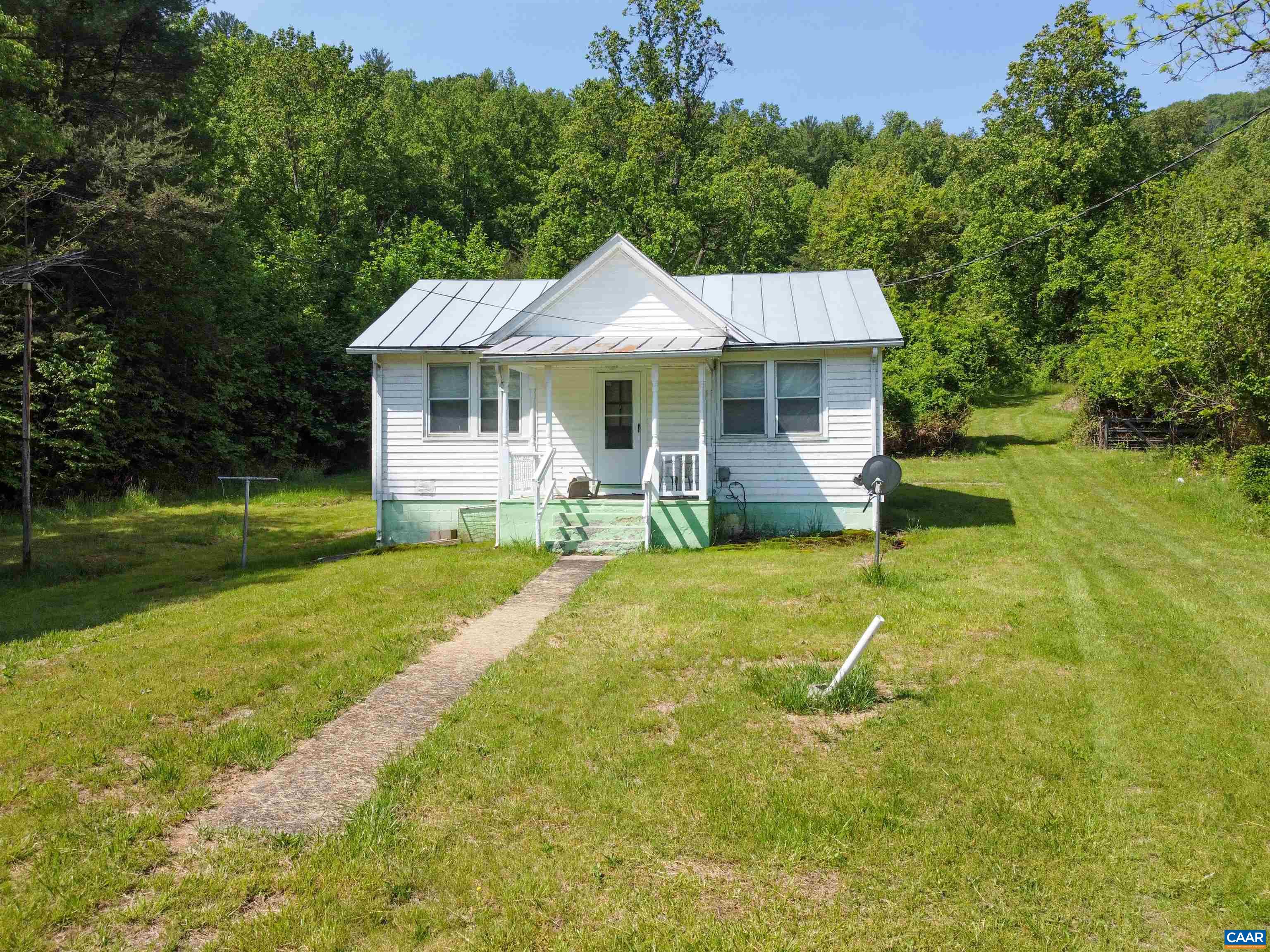3445 SIMMONS GAP RD