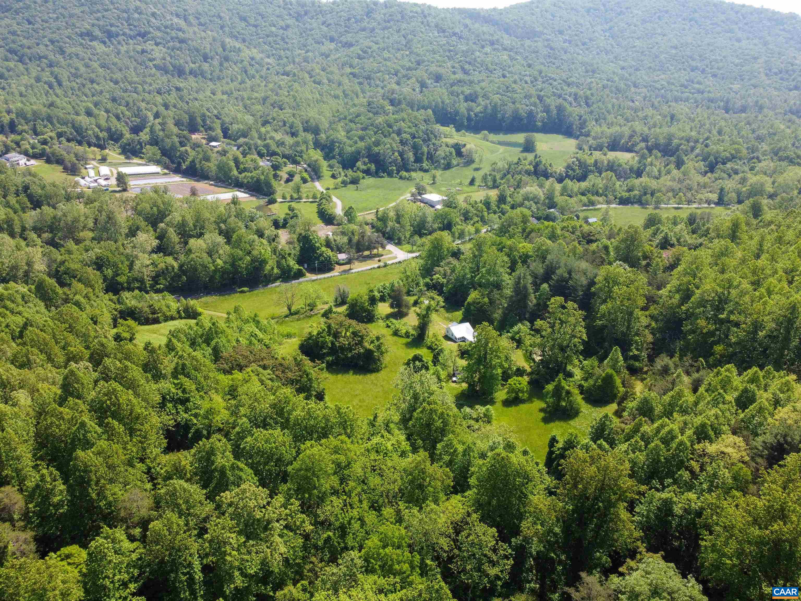 3445 SIMMONS GAP RD