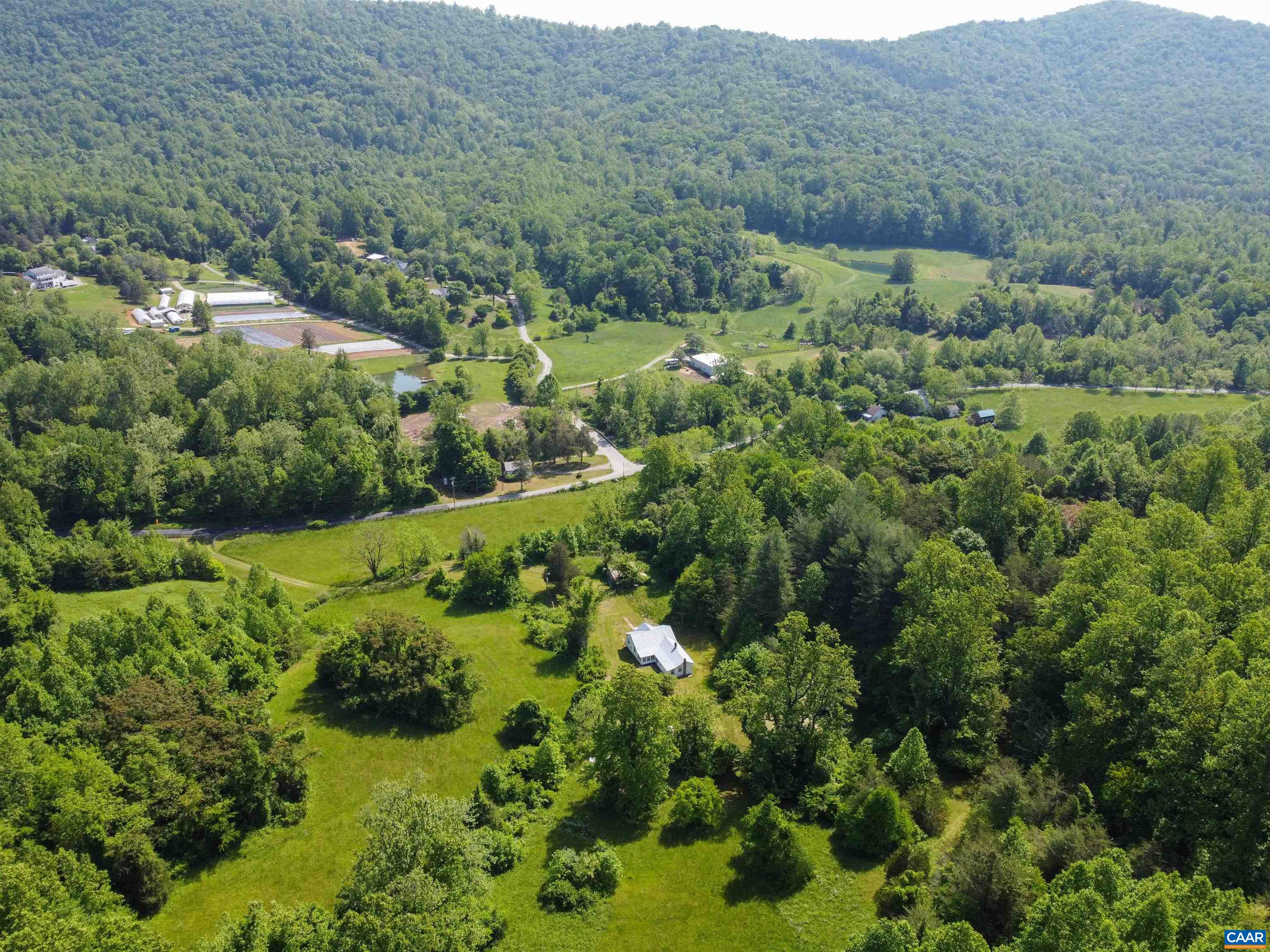 3445 SIMMONS GAP RD