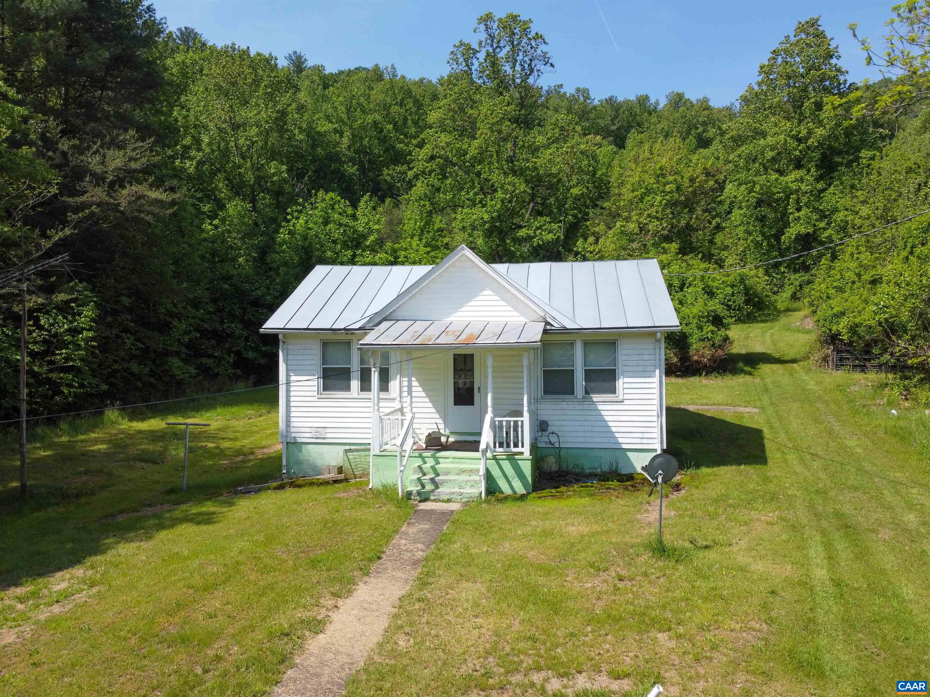 3445 SIMMONS GAP RD