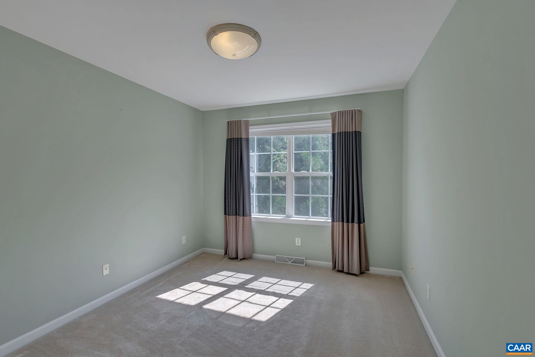 1252 REDFIELDS RD