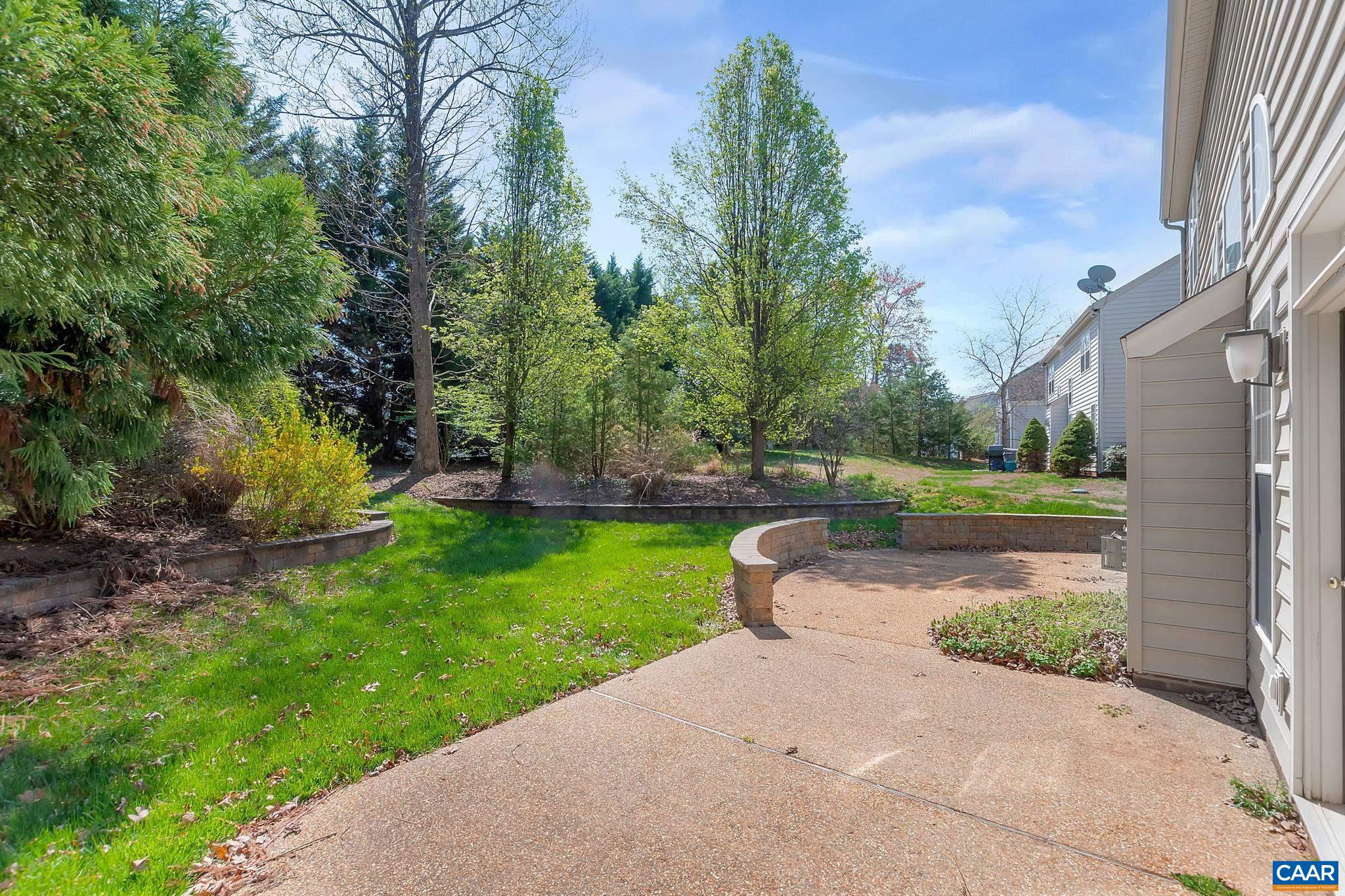 1252 REDFIELDS RD