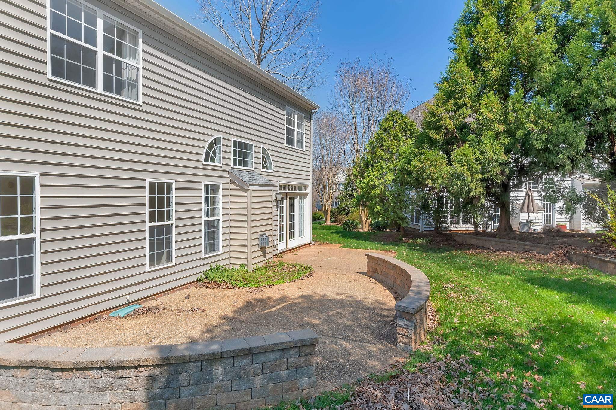 1252 REDFIELDS RD