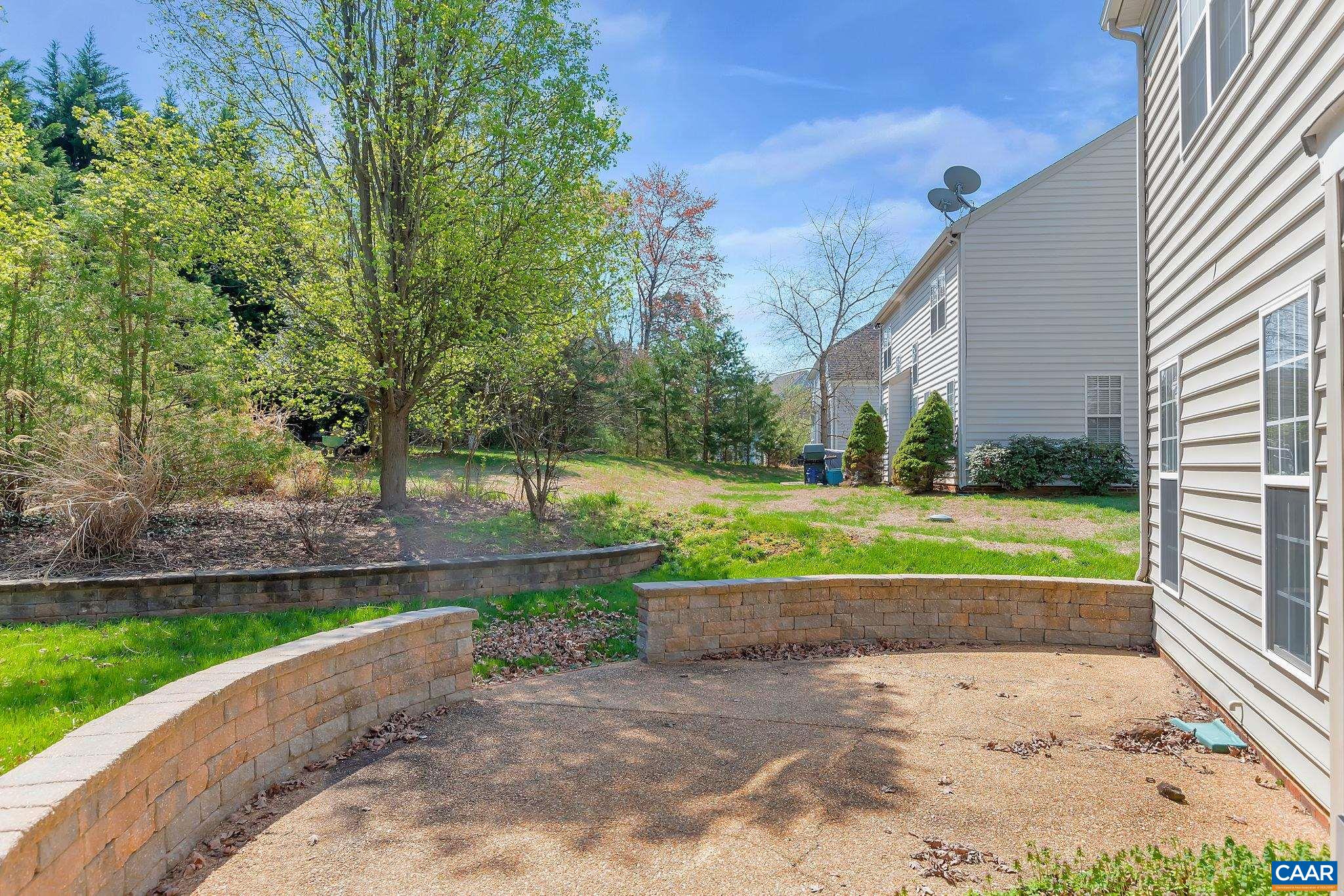 1252 REDFIELDS RD