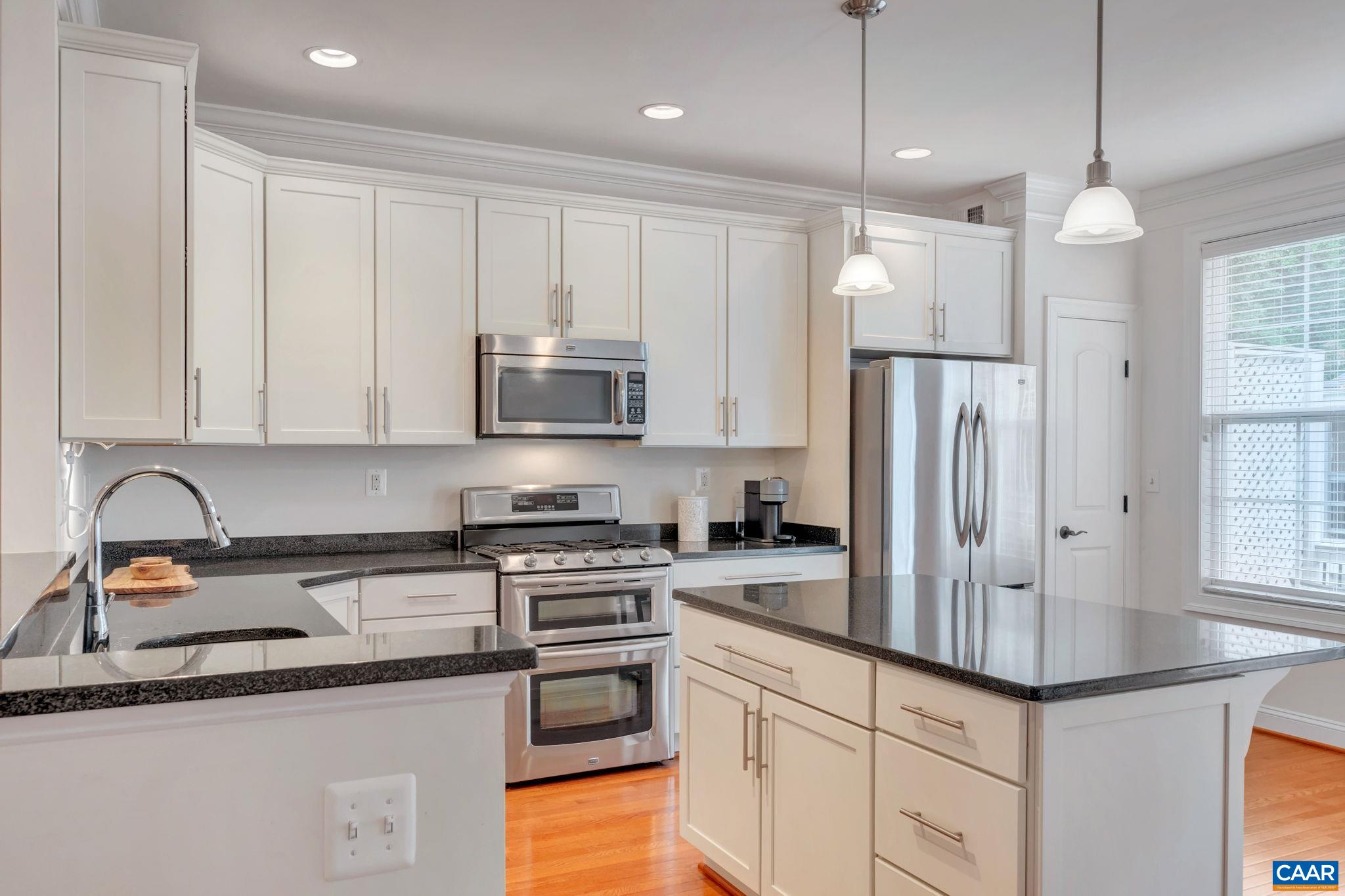 408 SAMARA CT