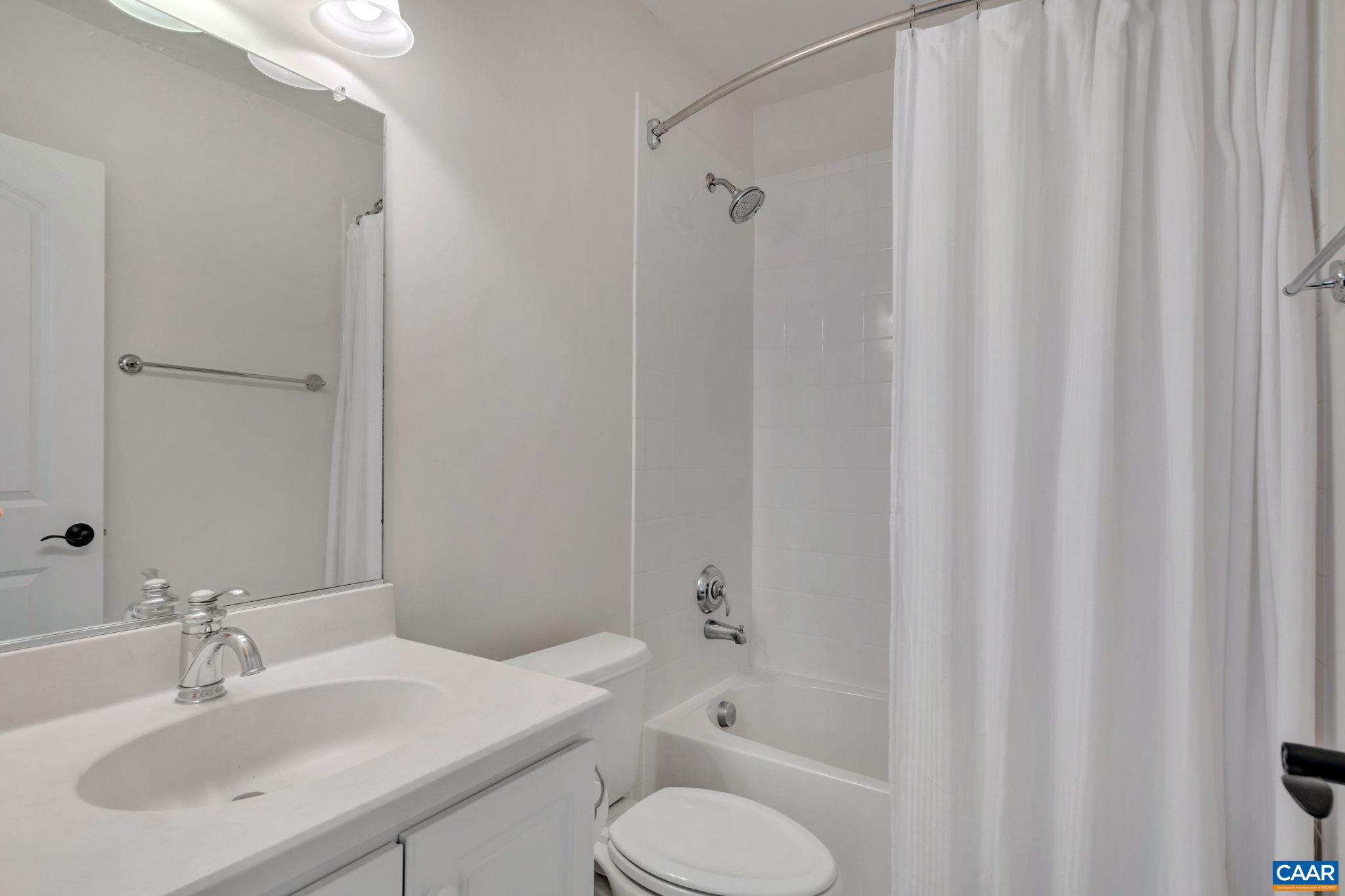 408 SAMARA CT