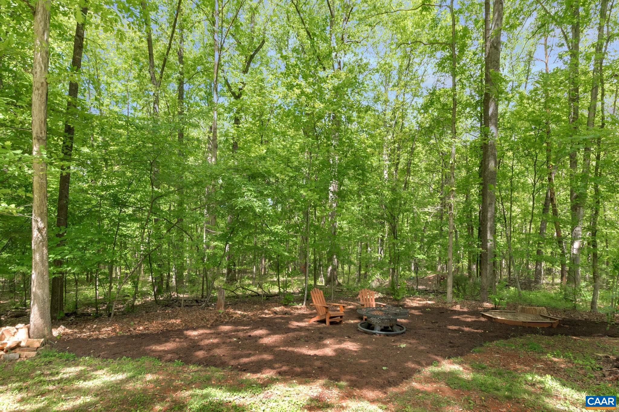 1286 GLENDOWER RD