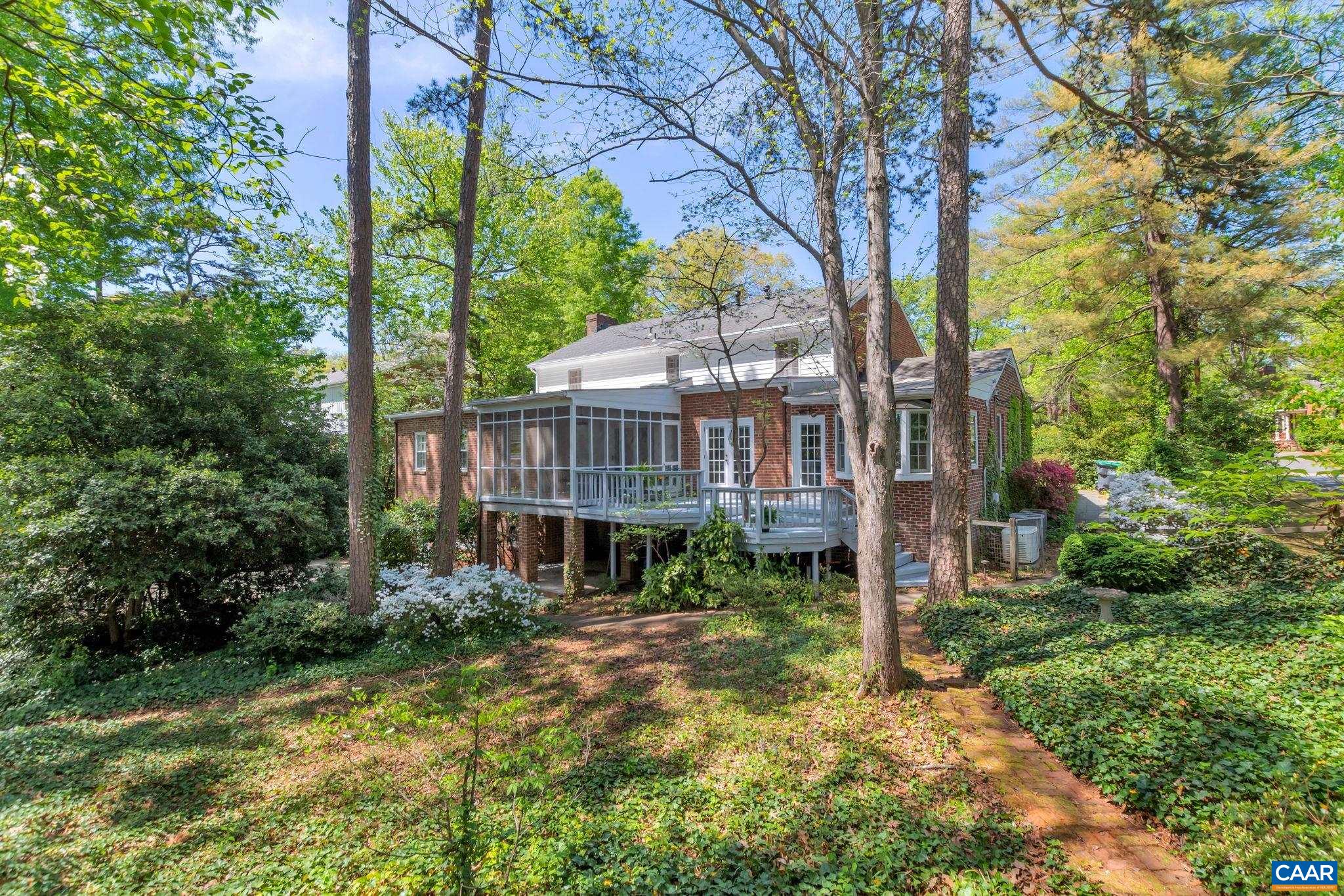 1440 GROVE RD