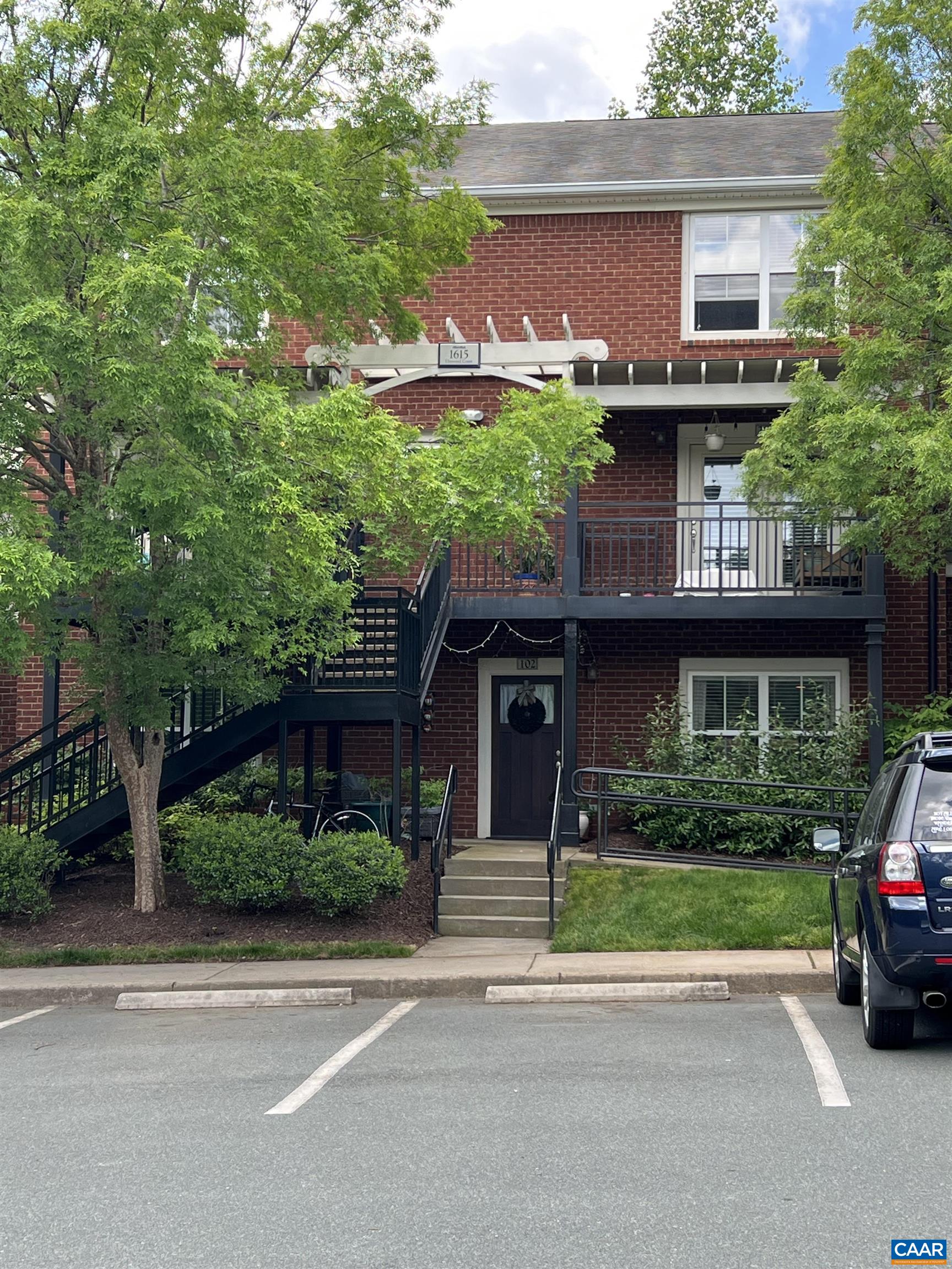 1615 ELMWOOD CT Unit: 208