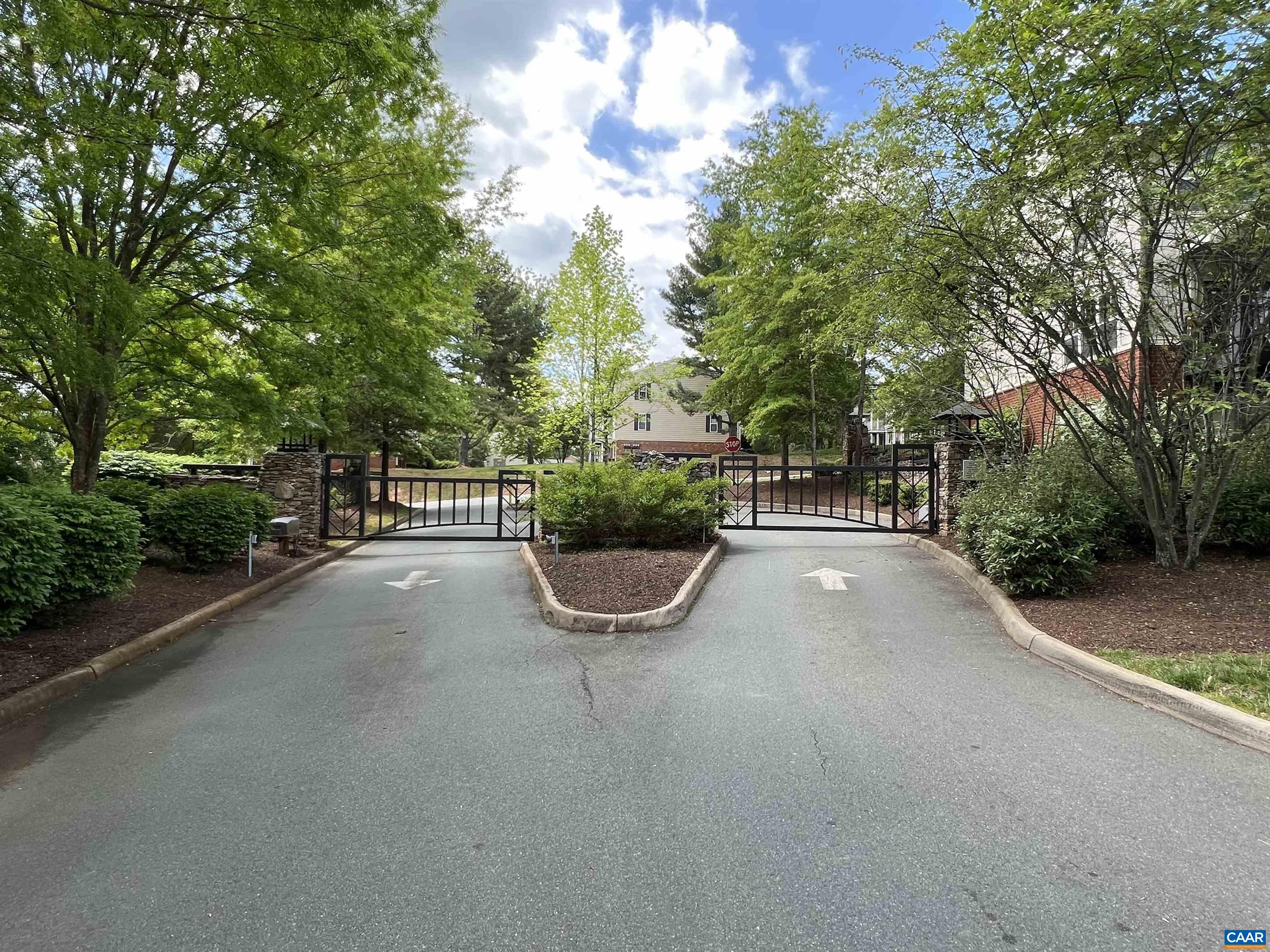 1615 ELMWOOD CT Unit: 208