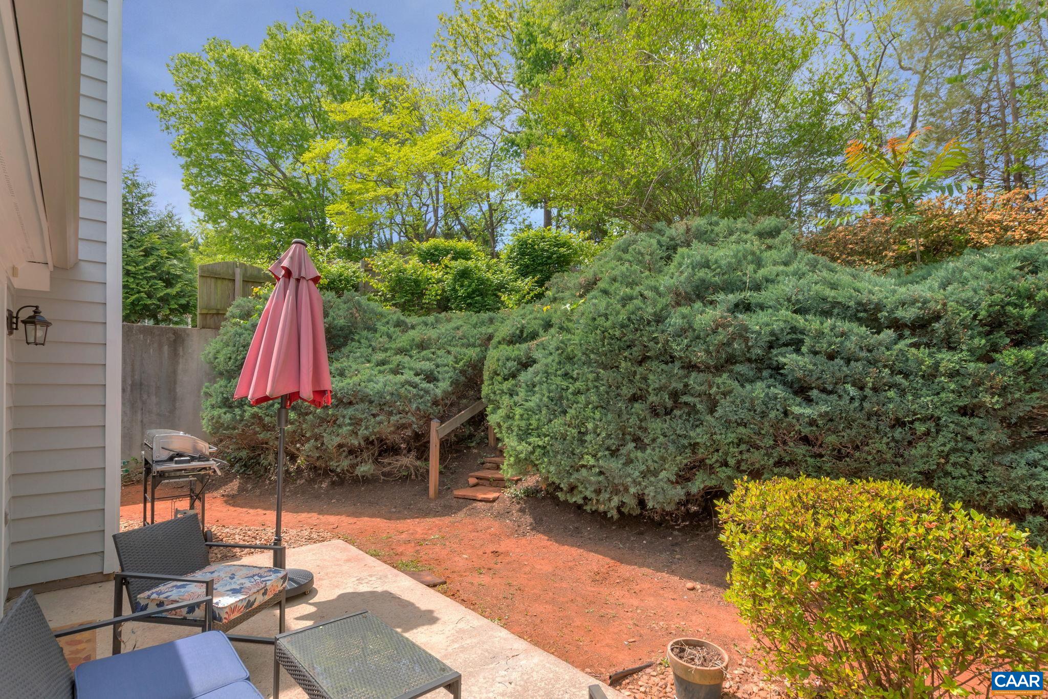 1470 WILLOW LAKE DR