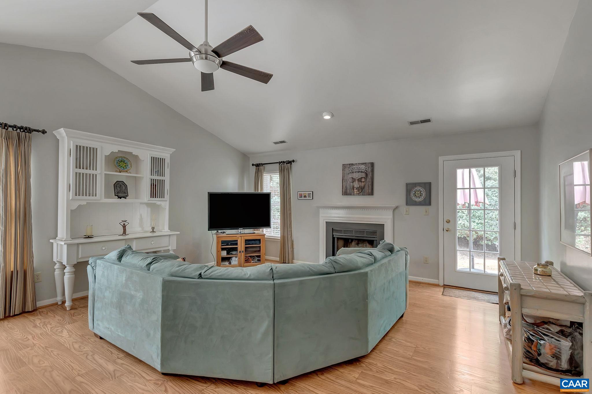 1470 WILLOW LAKE DR