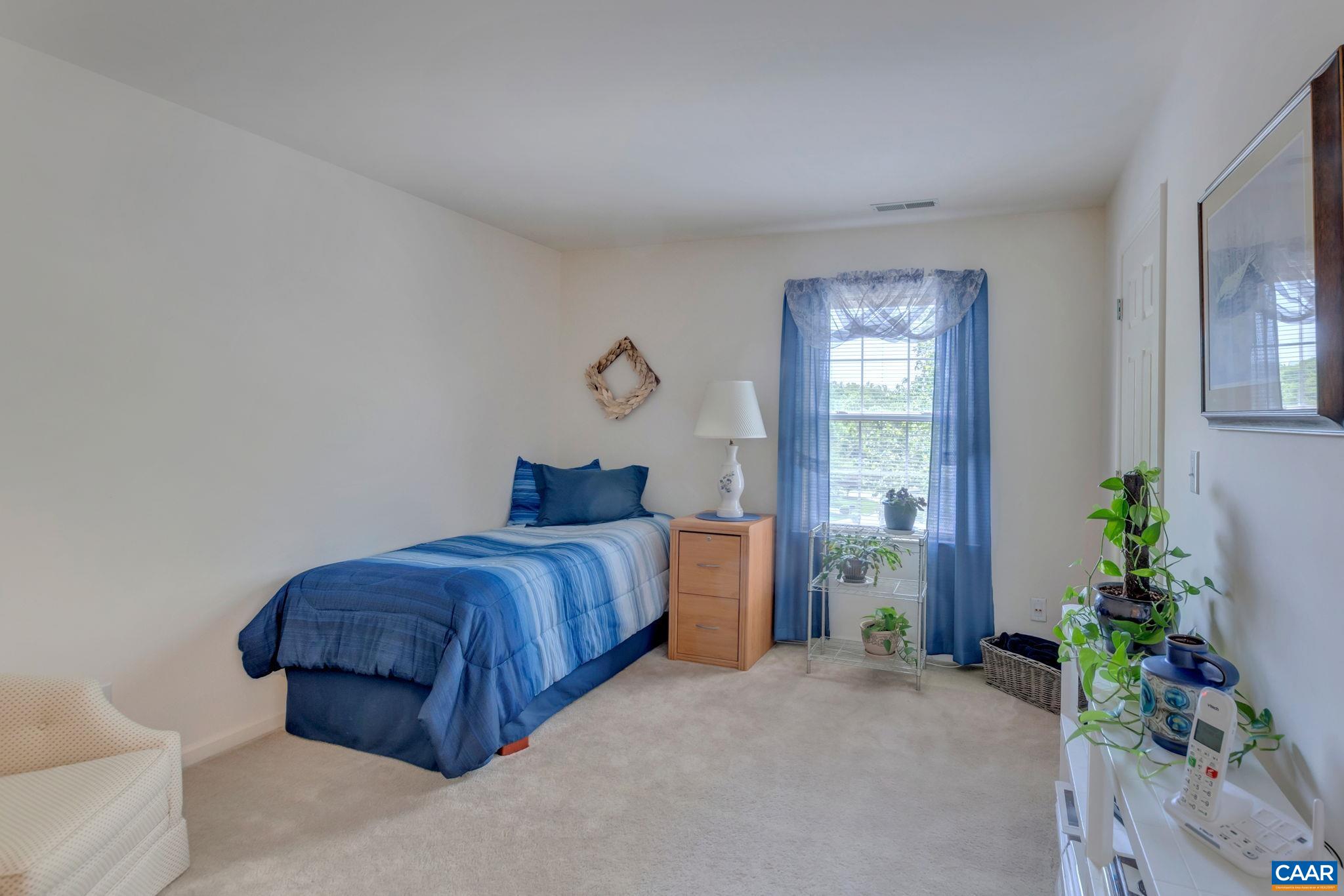 2762 CRICKLEWOOD CT