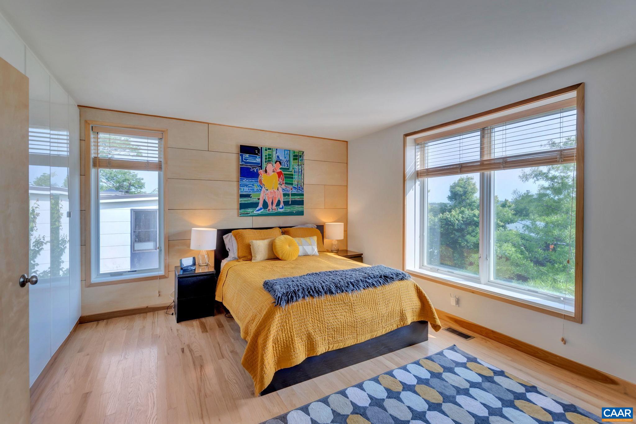 123 RIVERBLUFF CIR