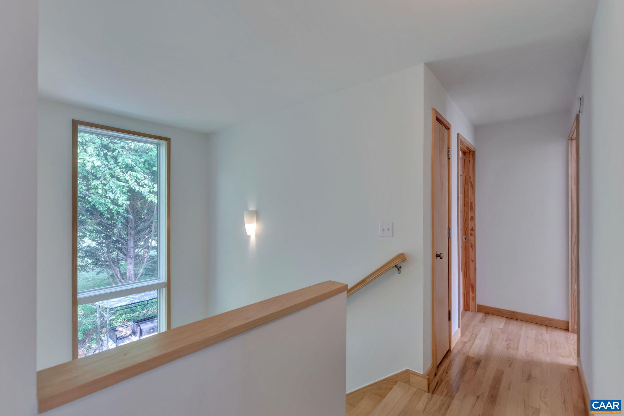 123 RIVERBLUFF CIR