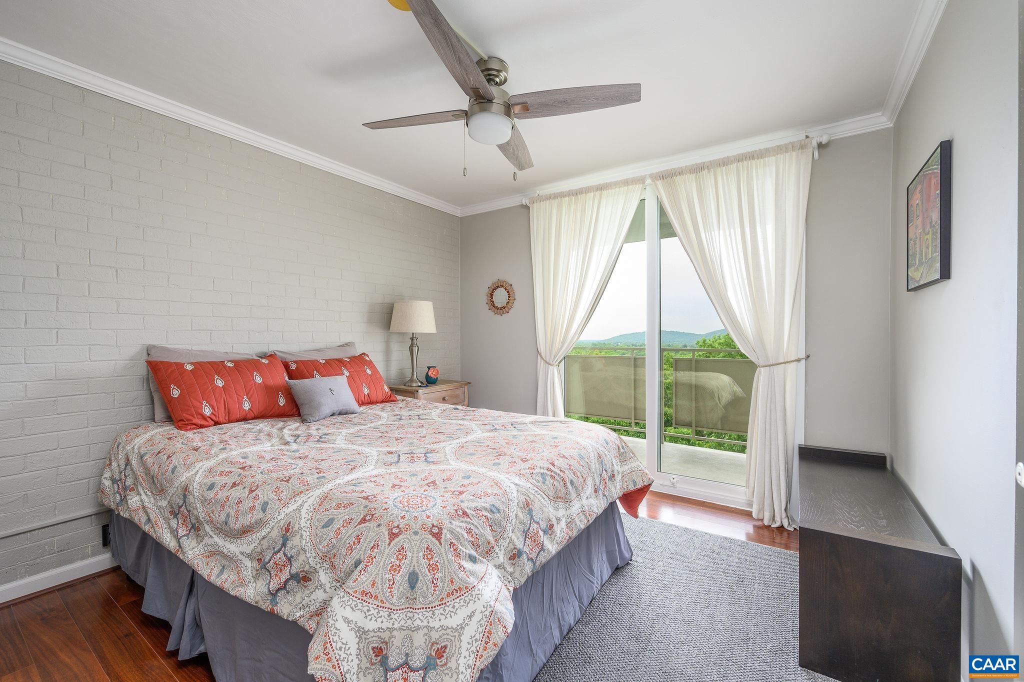 1800 JEFFERSON PARK AVE Unit: PH-H