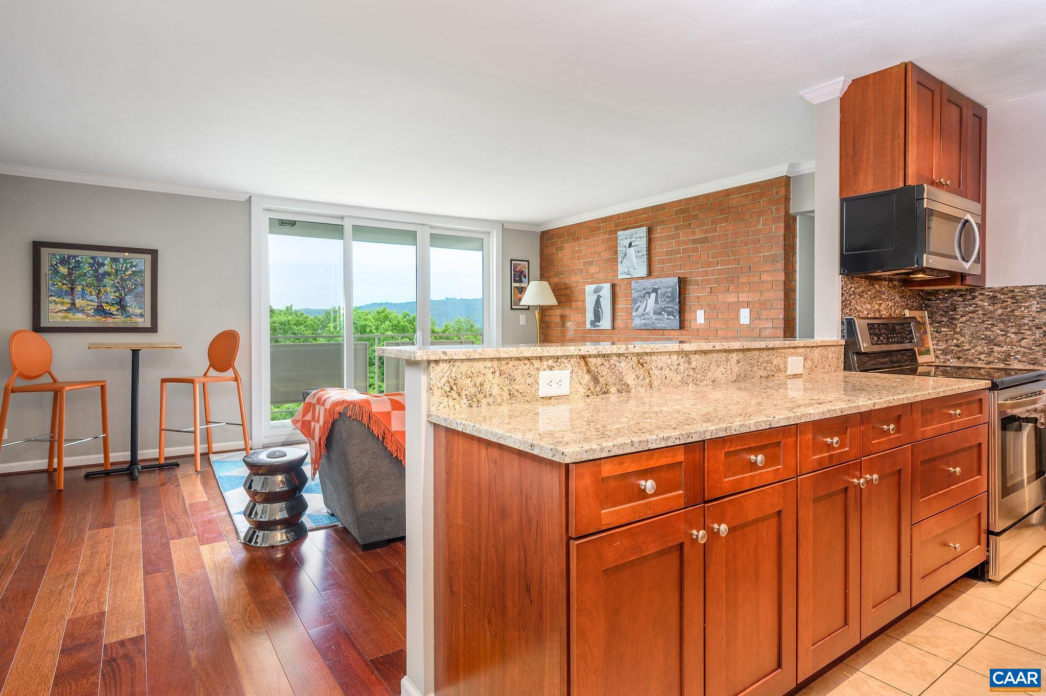 1800 JEFFERSON PARK AVE Unit: PH-H