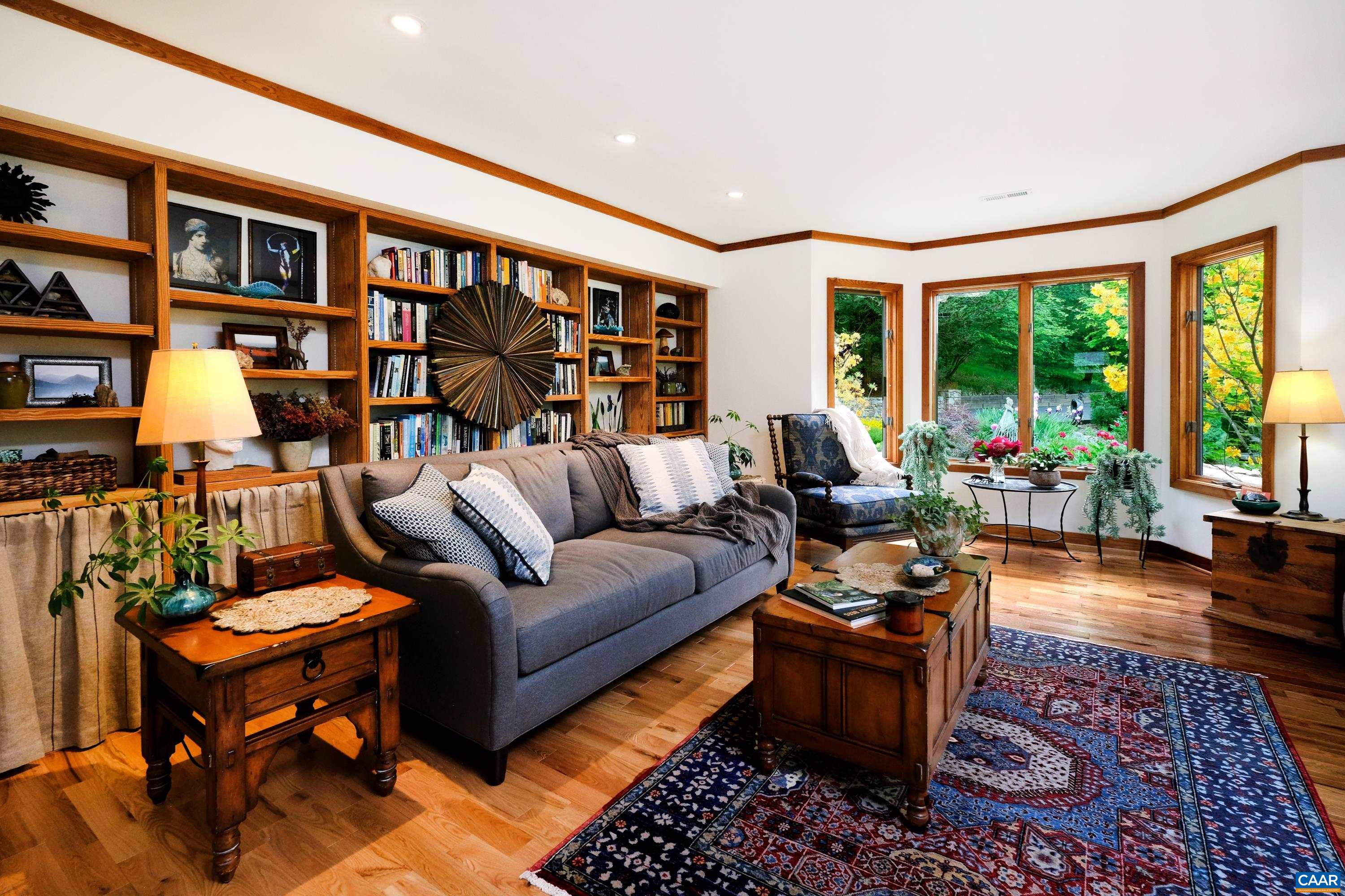 3794 OLD ROBERTS MOUNTAIN RD