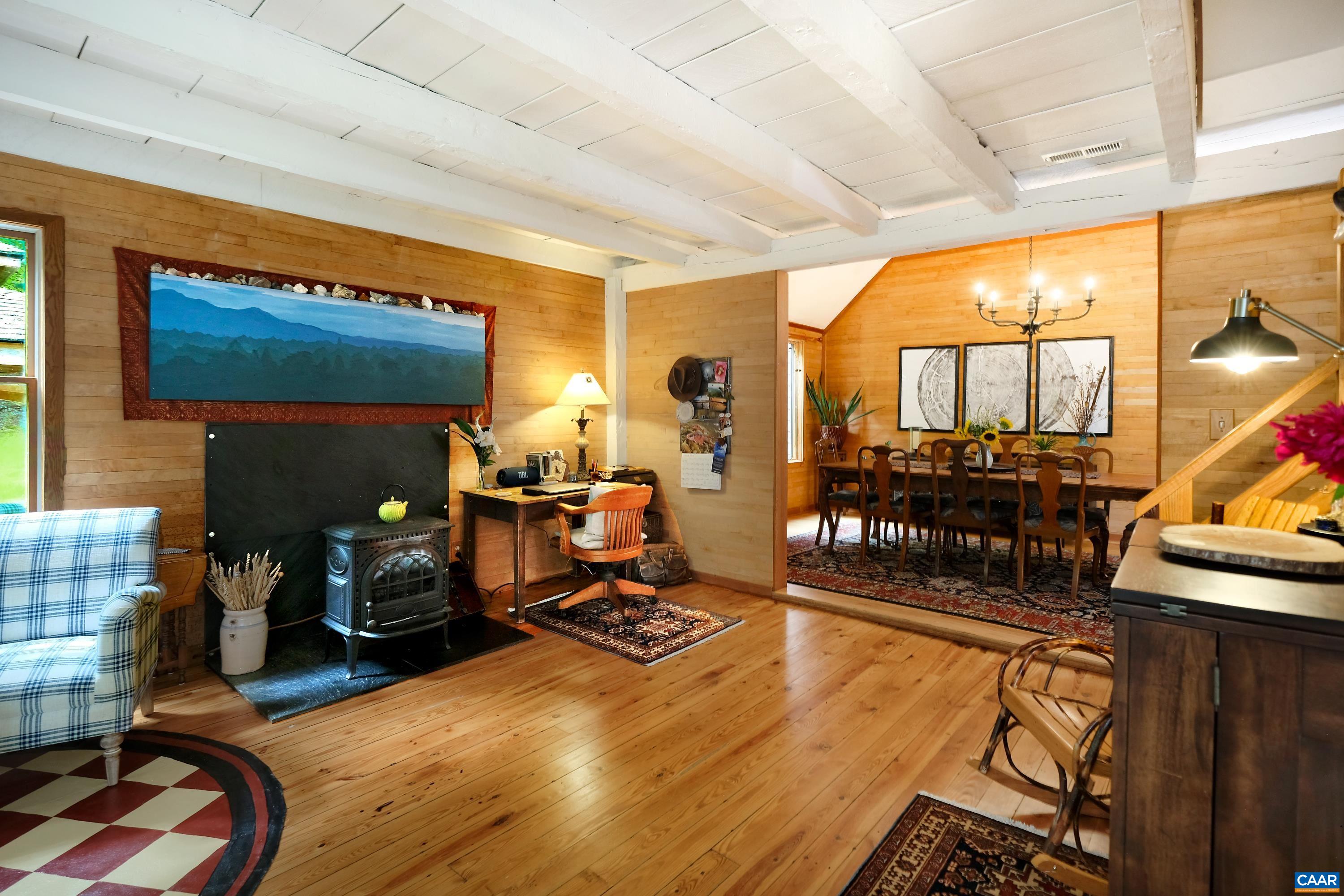 3794 OLD ROBERTS MOUNTAIN RD