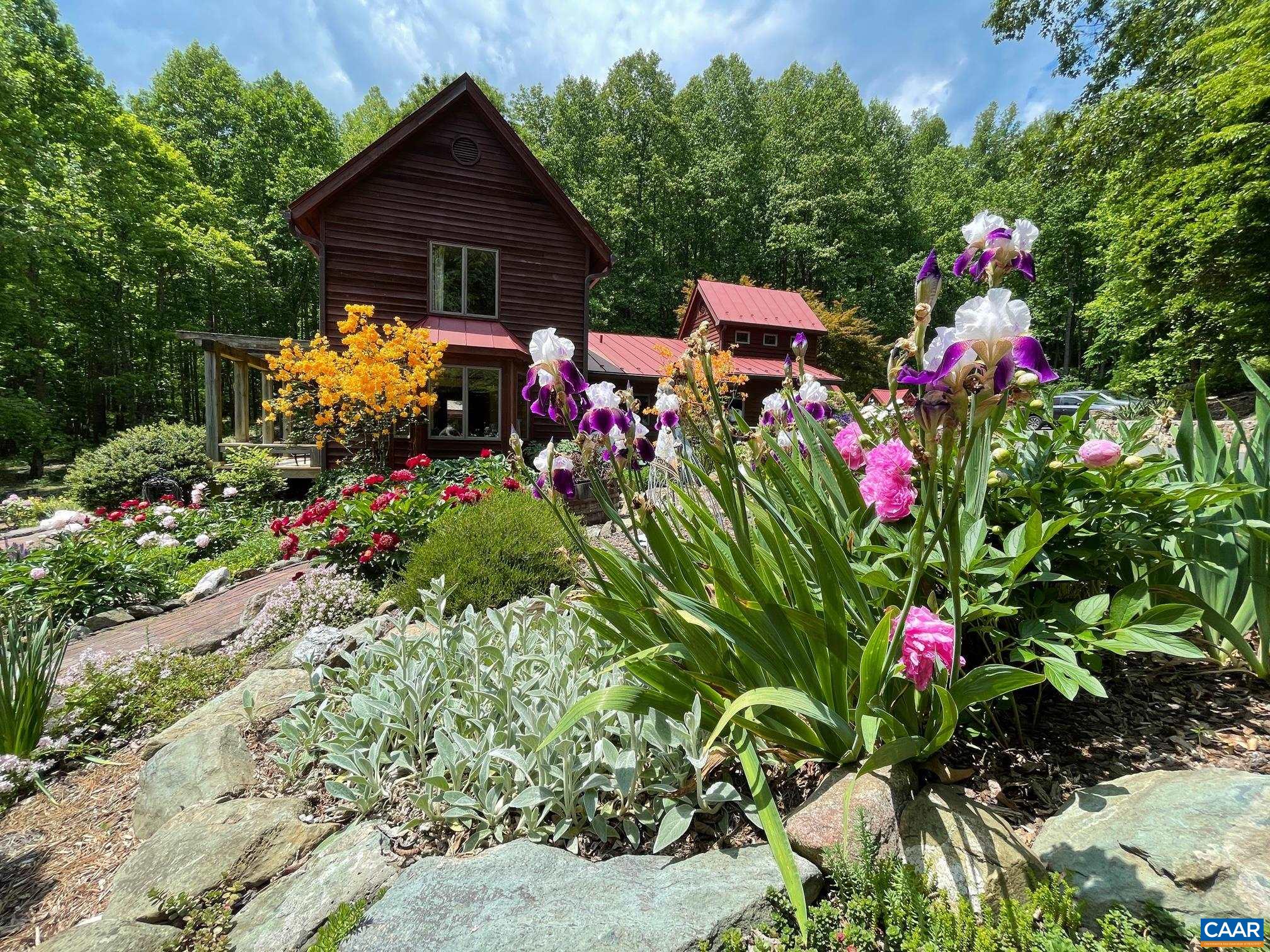 3794 OLD ROBERTS MOUNTAIN RD