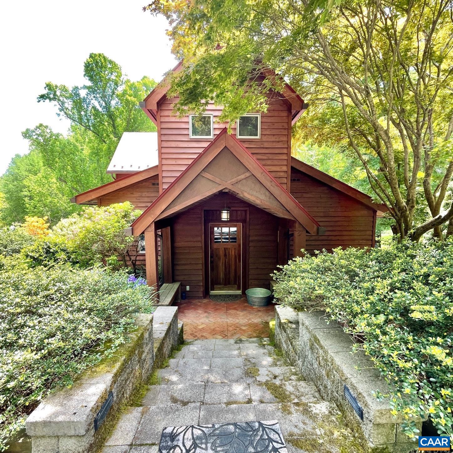 3794 OLD ROBERTS MOUNTAIN RD