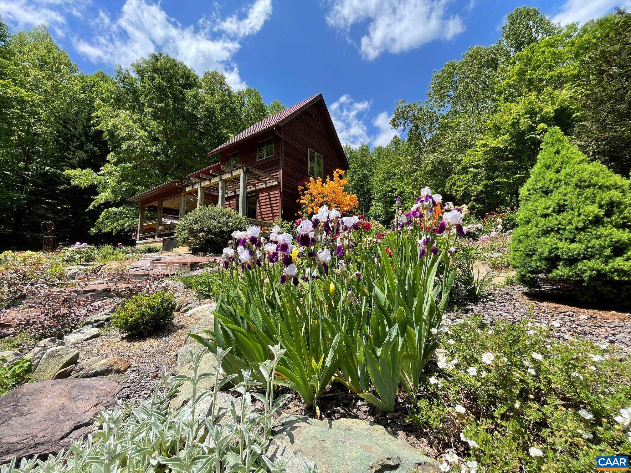 3794 OLD ROBERTS MOUNTAIN RD