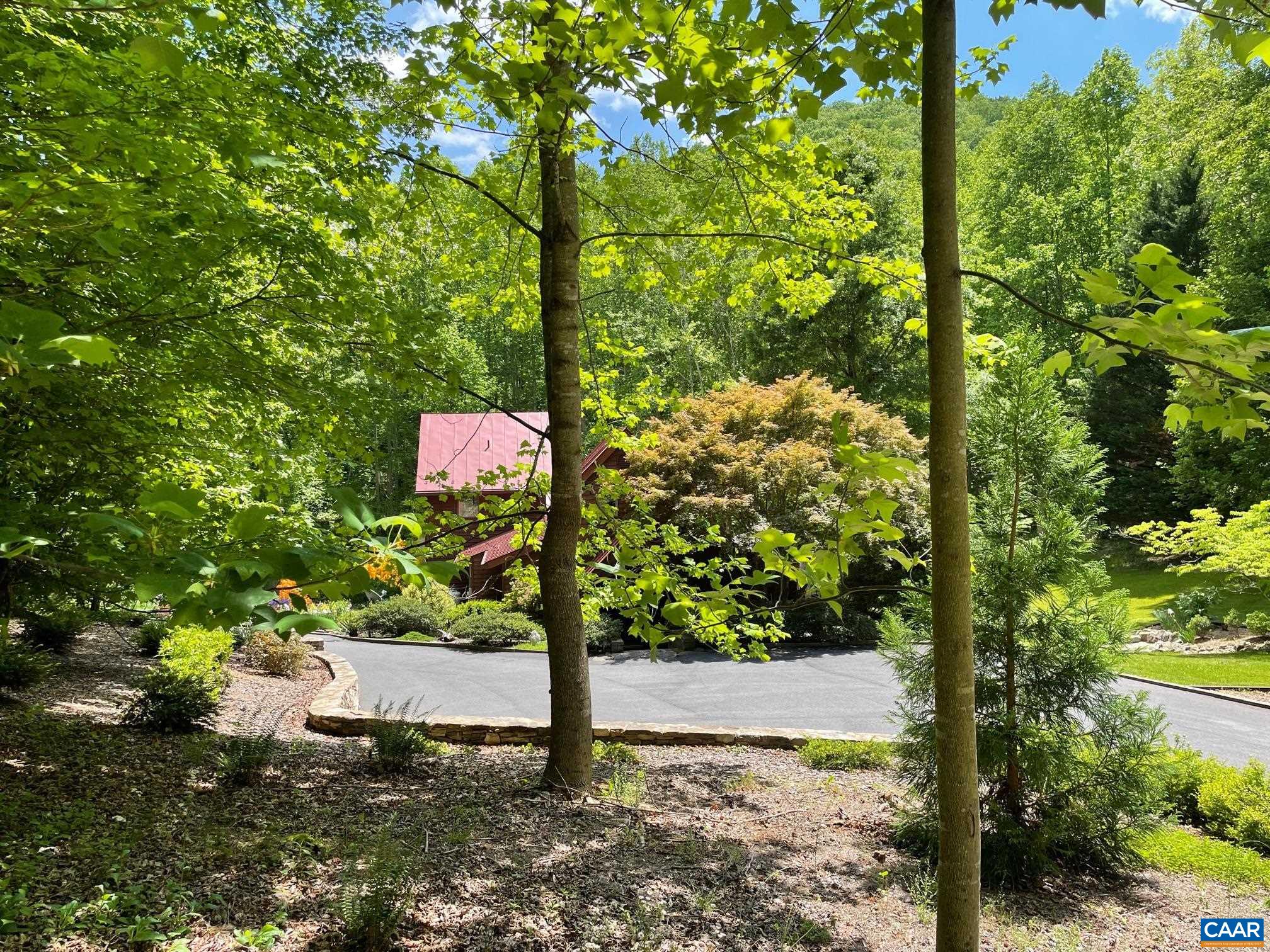 3794 OLD ROBERTS MOUNTAIN RD