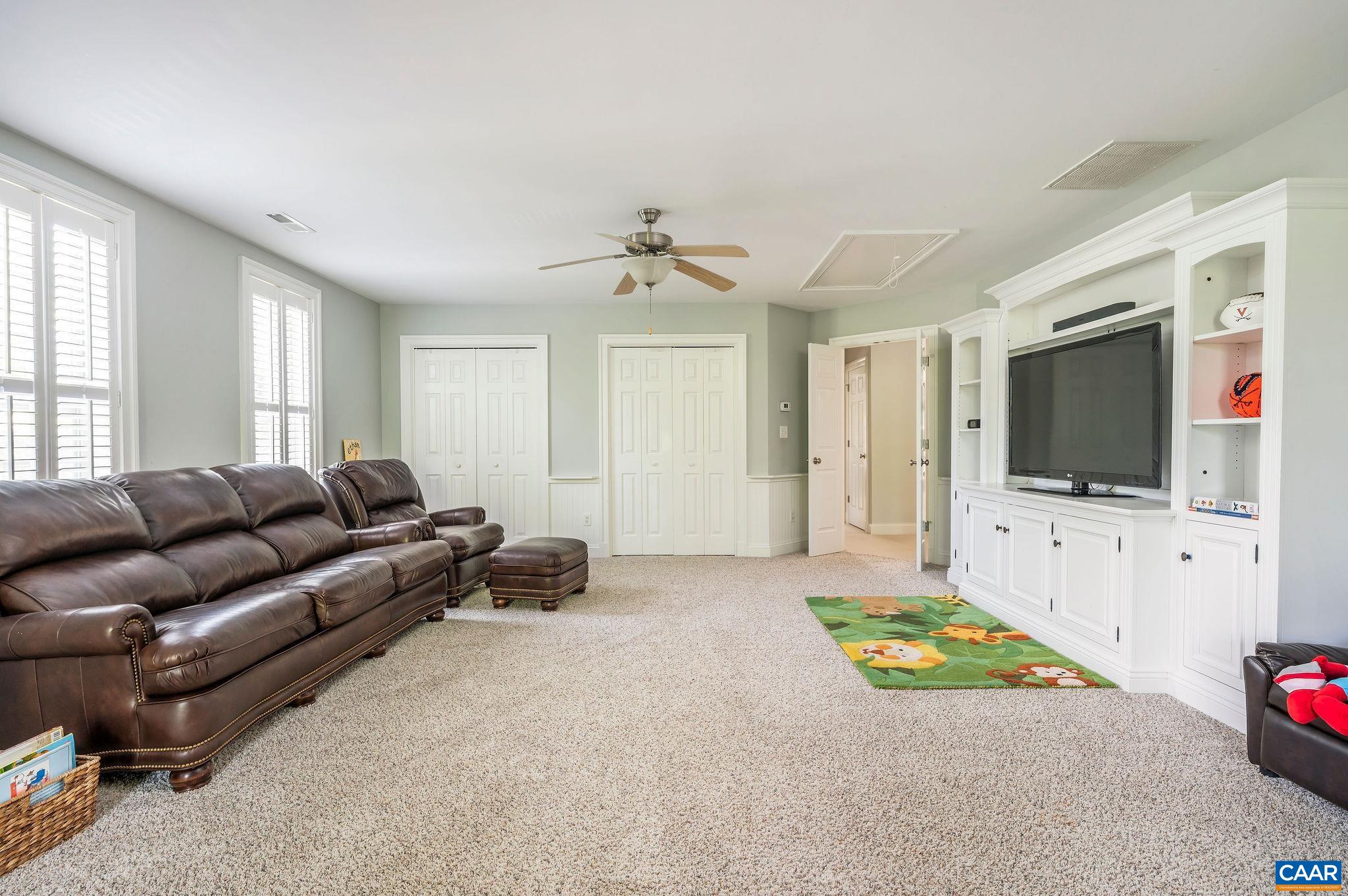 5231 PARK RIDGE CT