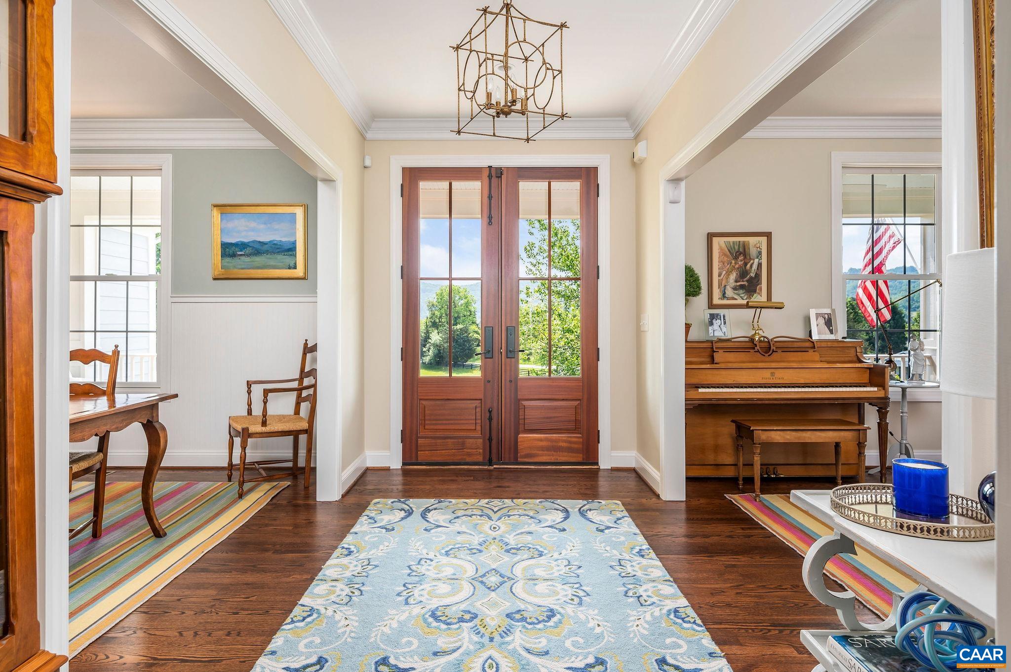 231 LANDMARK DR
