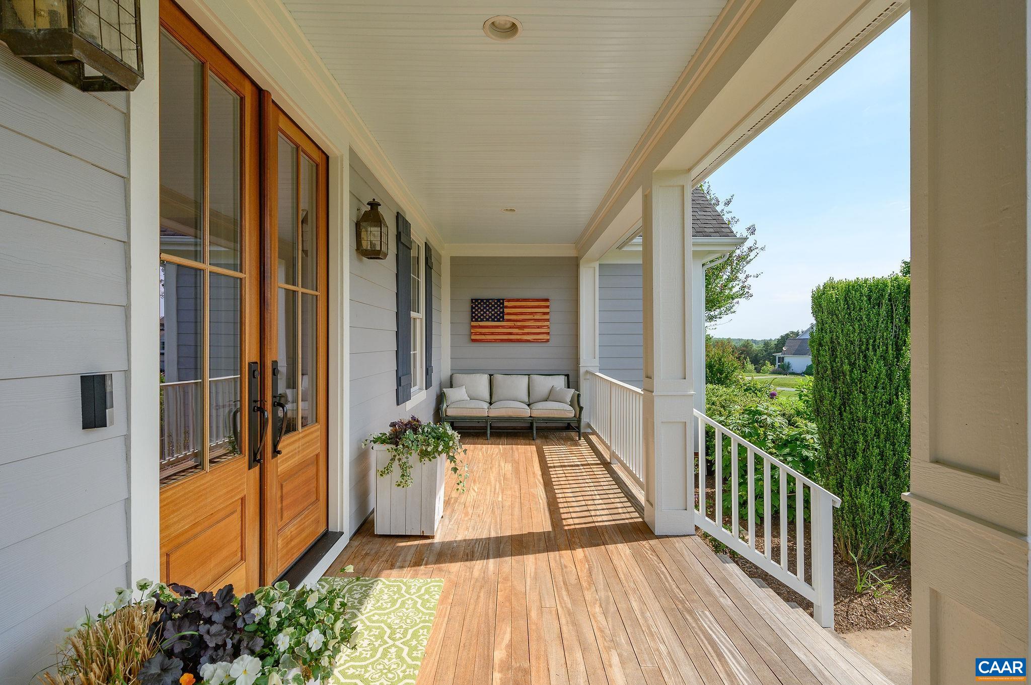 231 LANDMARK DR