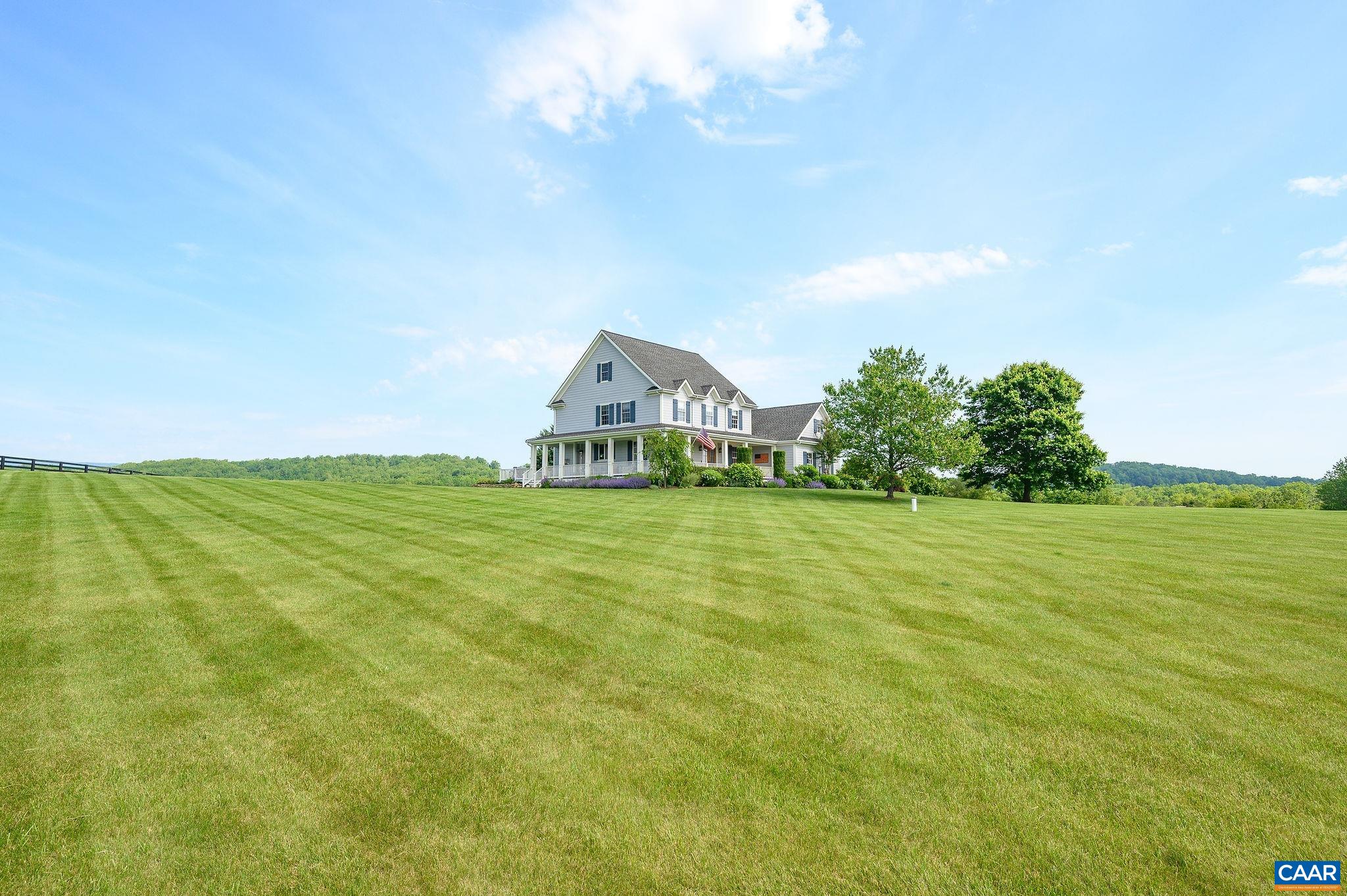 231 LANDMARK DR